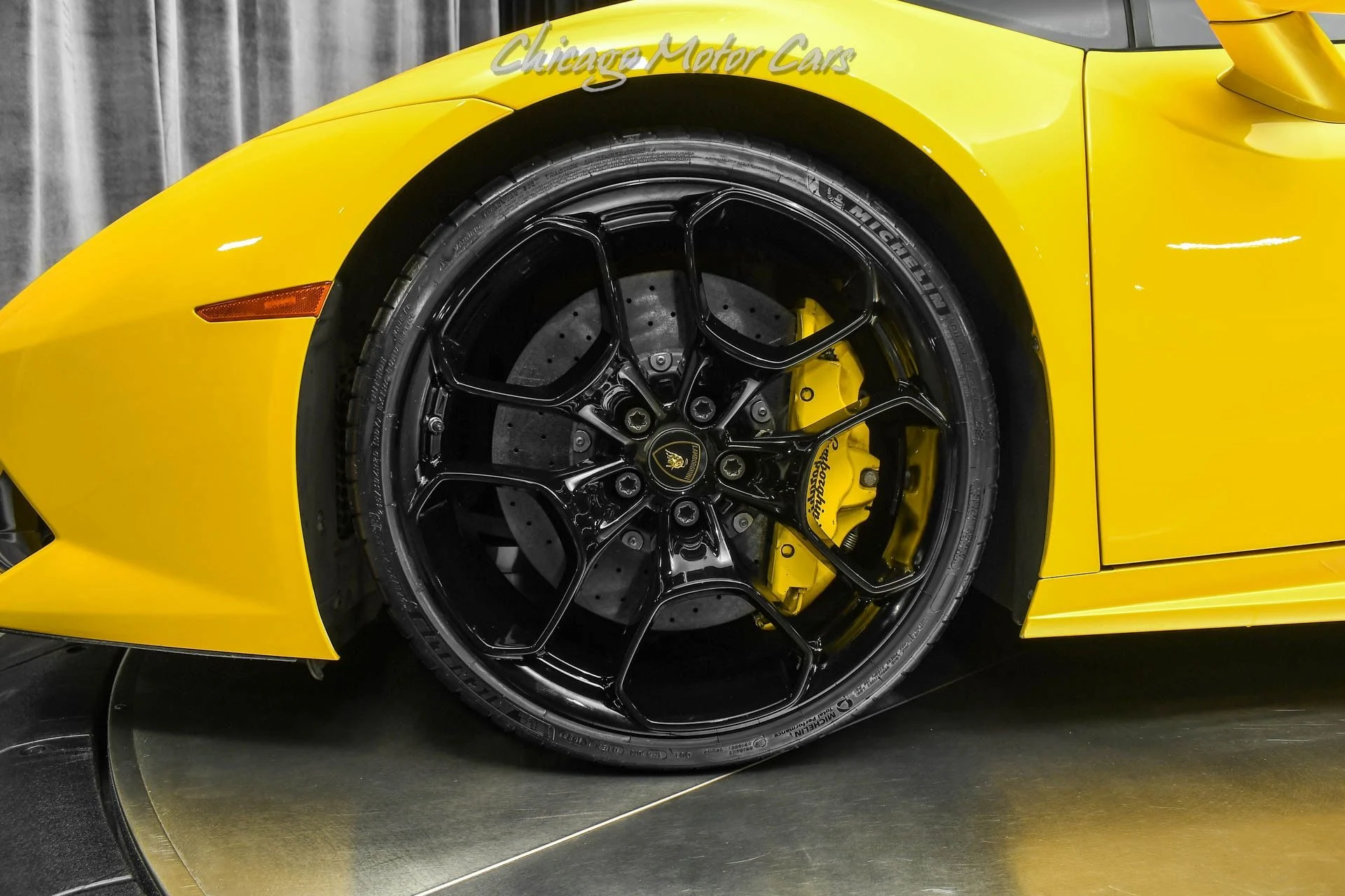 mph037_1134583606_Used_2015_Lamborghini_Huracan_LP_610_4_Carbon_Fiber_Engine_Bay_Front_Axle_Lifter_Loaded_1742420803_ad65a990fb