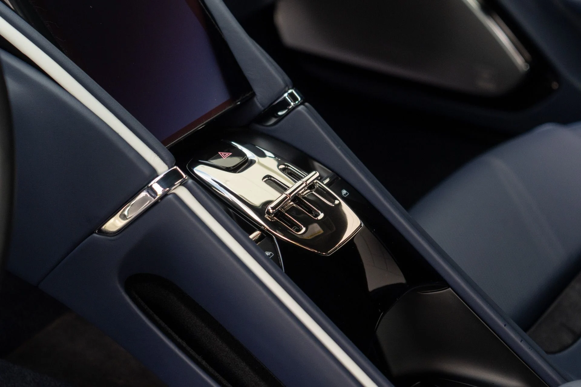 mph037_1138642547_Used_2022_Ferrari_Roma_1764790245_473940bc98