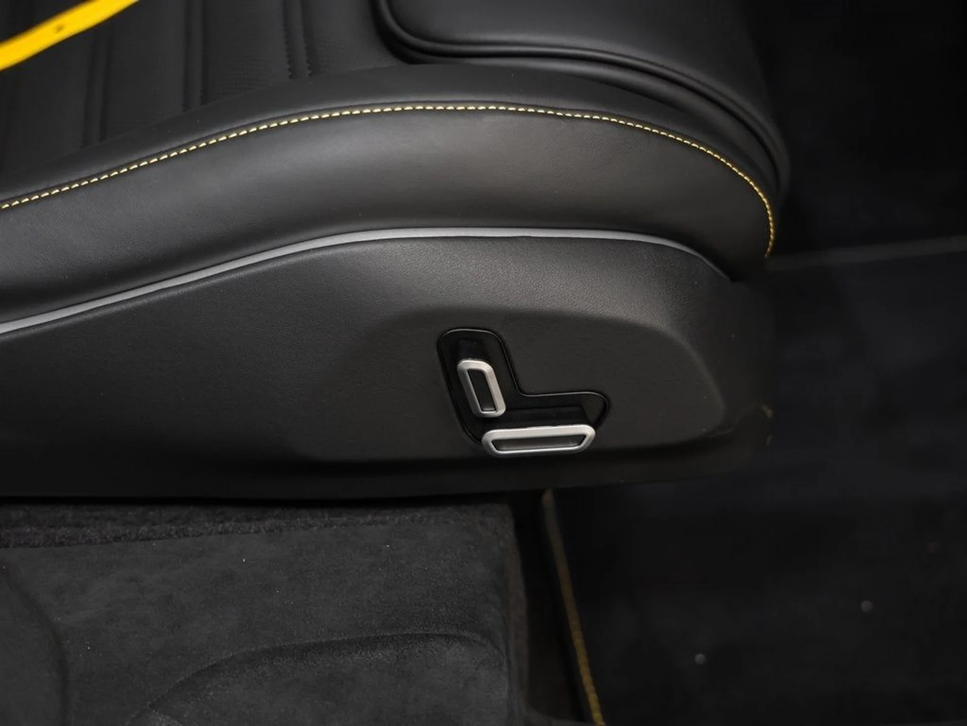 mph037_1142011840_38_9651788740