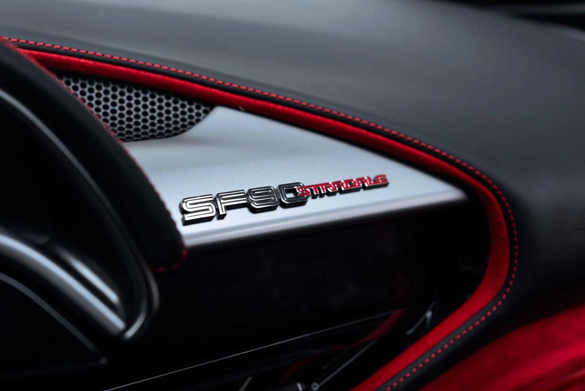 mph037_1145692581_Used_2023_Ferrari_SF_90_Stradale_1773856077_bcb793b214