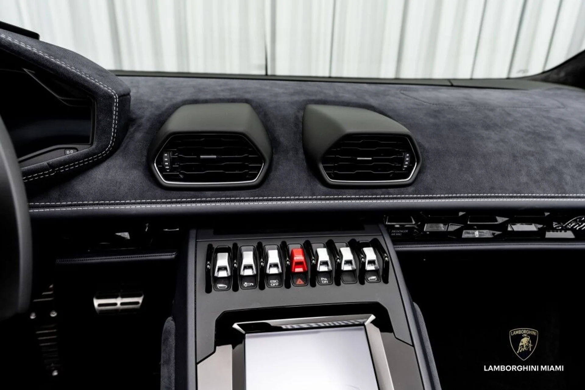 mph037_1162180838_a6e092224d937303390115b8a300c640_dcd4071b20