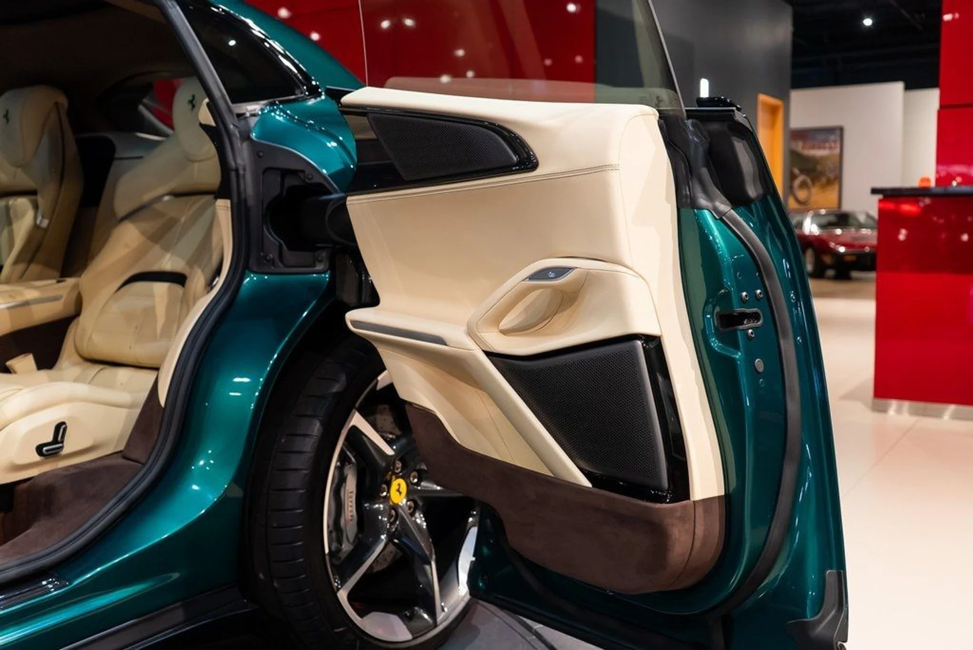 mph037_1165588405_34113a34b2f155391eb2c32ce90483da_257a72b878