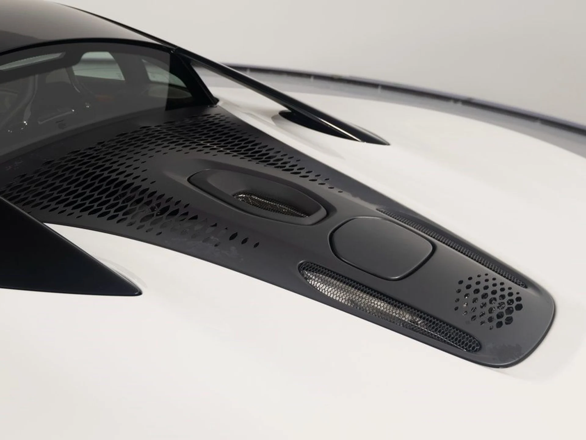 mph037_1177521750_87bb85c4c36525ca946e0f864145c9cdx_3dee902ced