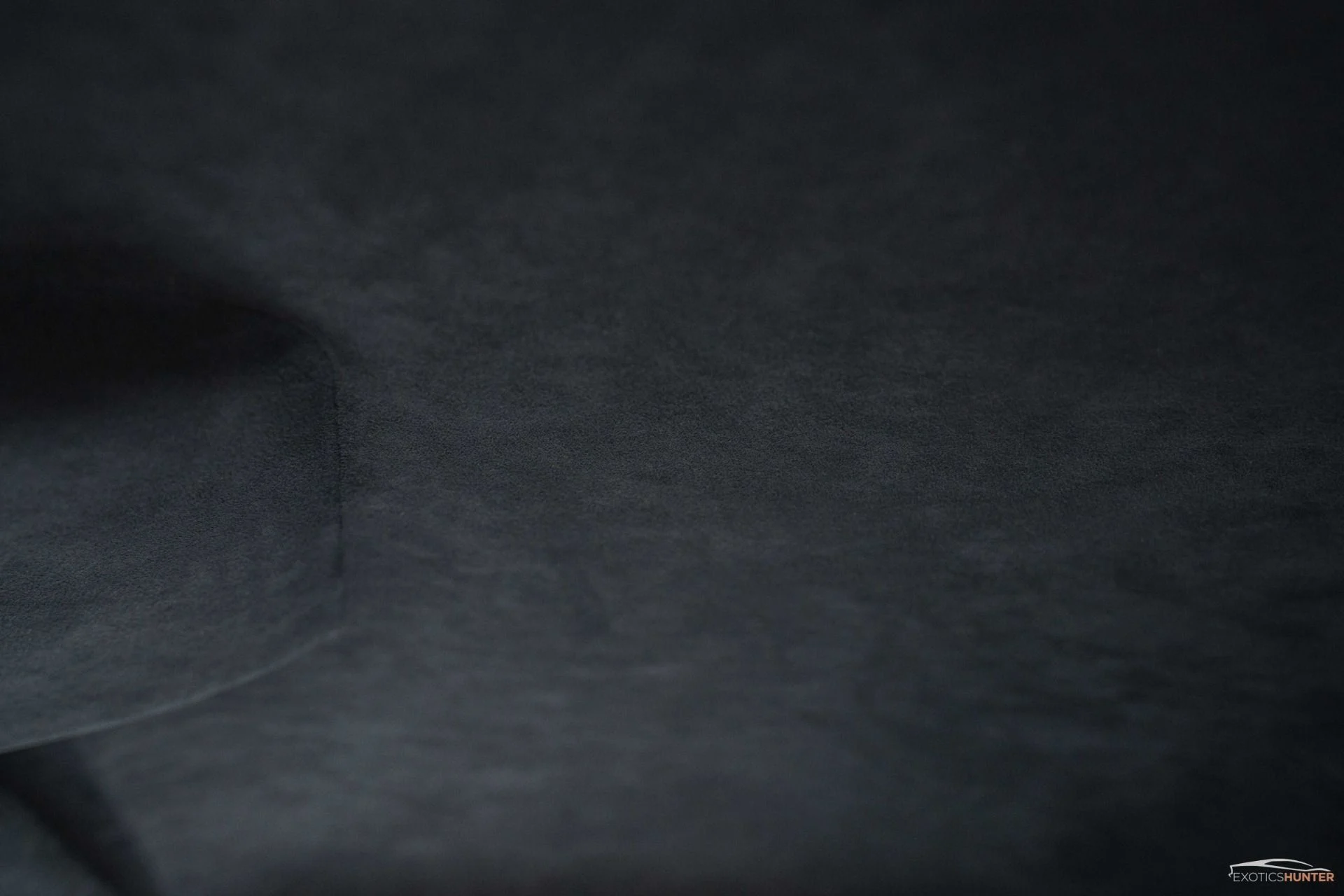 mph037_1195328722_Used_2010_Lamborghini_Gallardo_LP_560_4_in_Grigio_Telasso_w_Carbon_Ceramic_Brakes_1762876983_0baa77a014