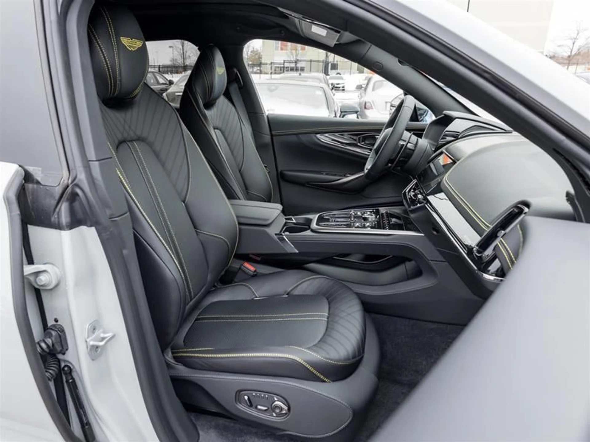 mph037_1195497241_s54b1pjr_f99ae19500