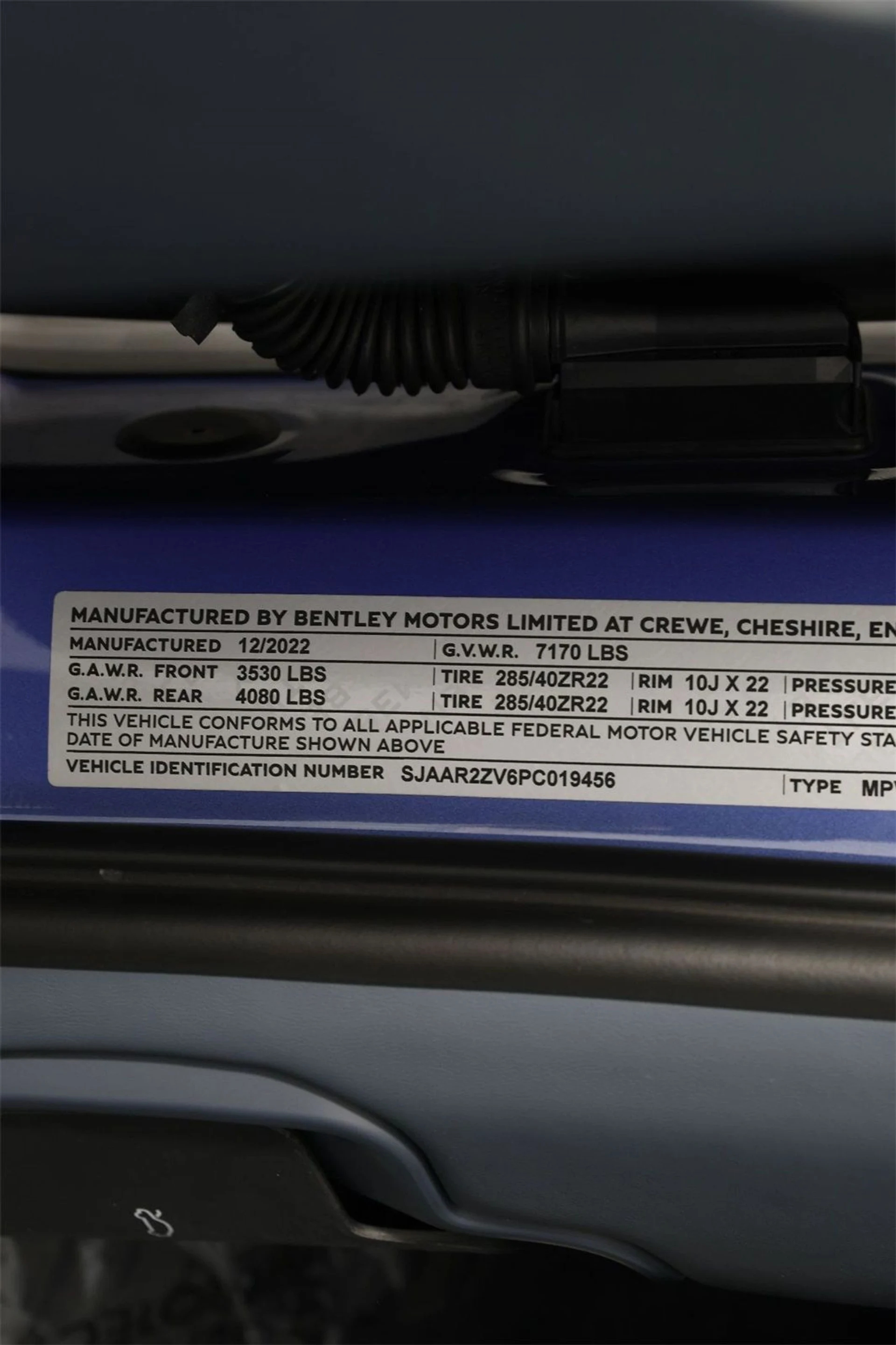 mph037_1205855932_619f16cd0e52a7ddf22f3d7b534f5e18_07986945be