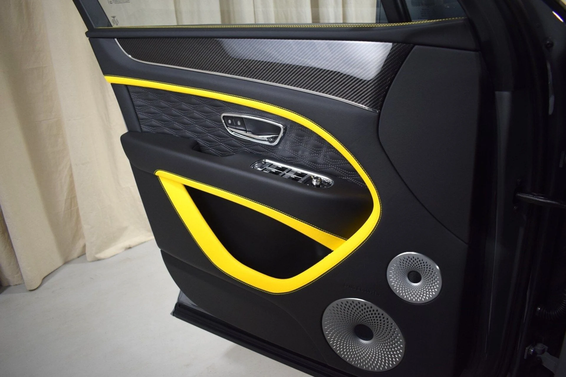 mph037_1208602138_ae03a3c8ef7dd26779537c39d82ea8c5x_ecc201afdd