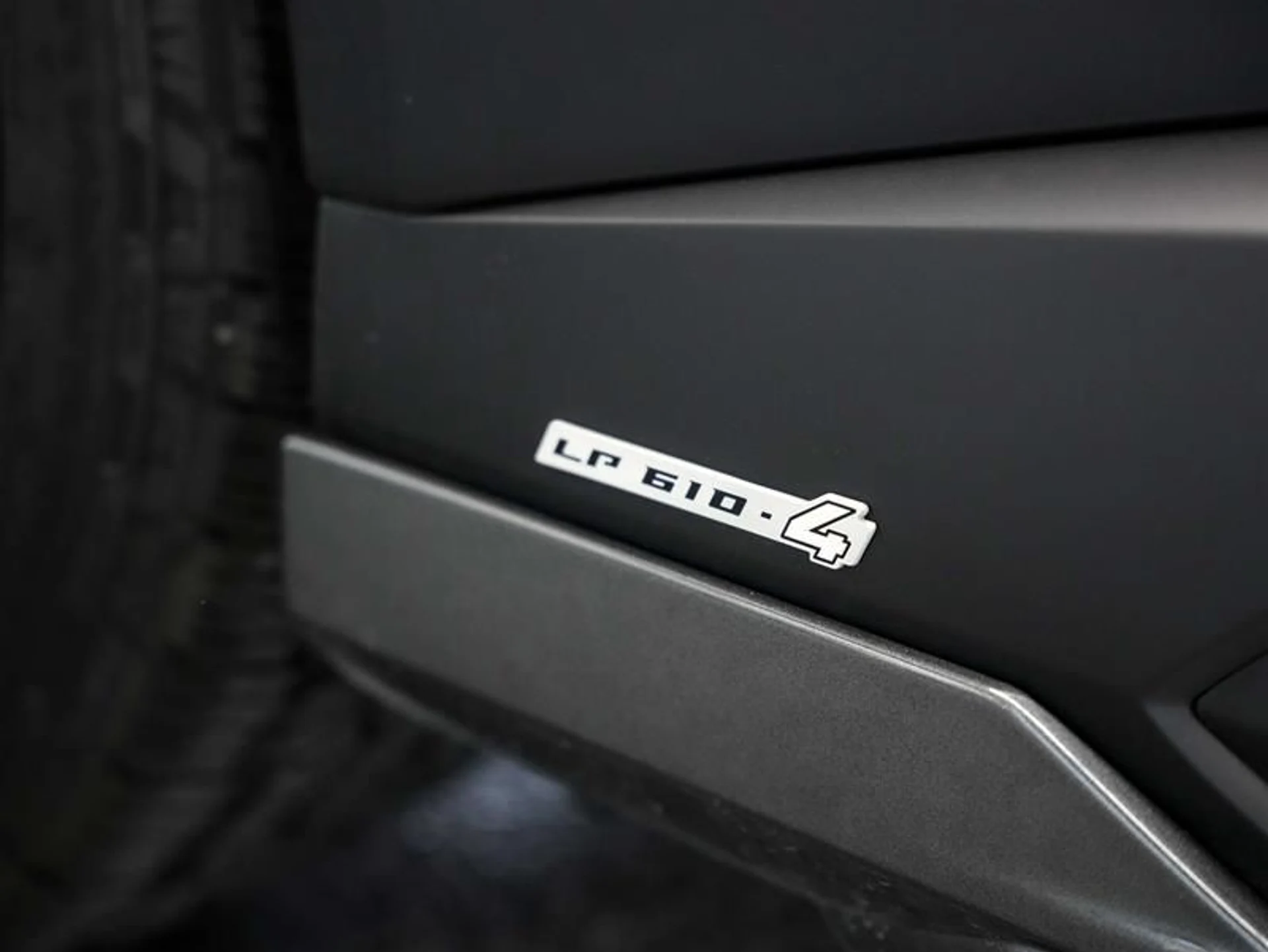 mph037_1227962941_w0x10rh5_3bc18a7176