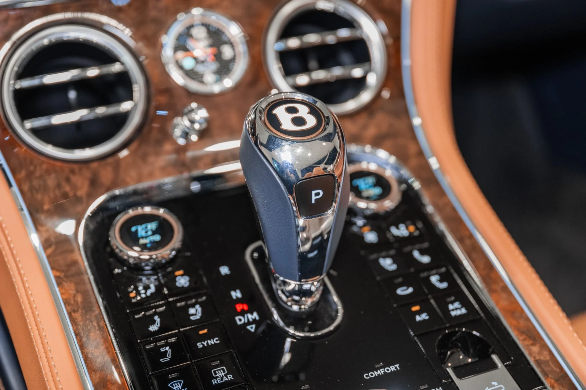 mph037_124523474_Used_2020_Bentley_CONTINENTAL_GTC_V8_1792249789_d88012f2f6