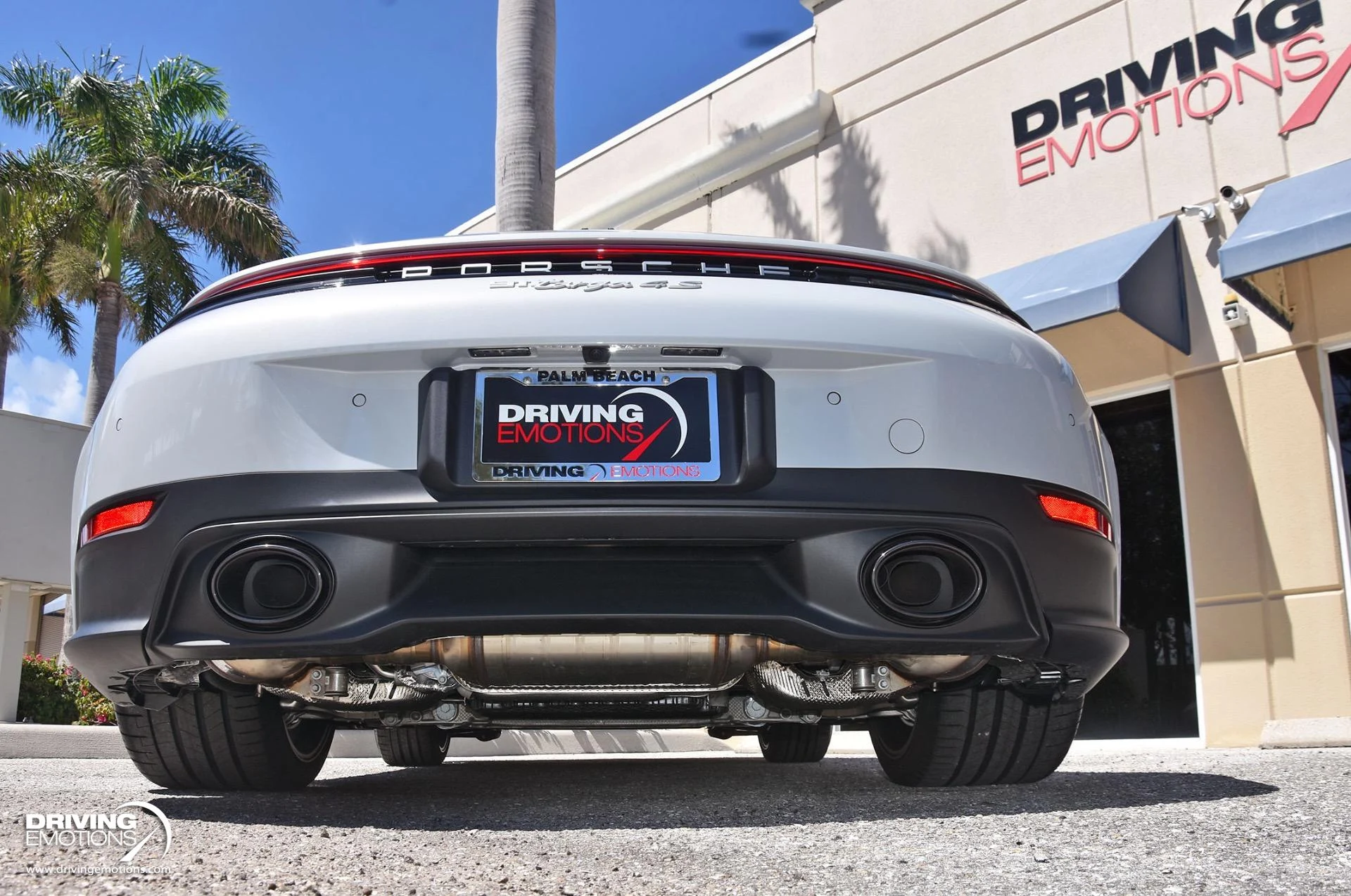 mph037_1249831327_898_p38_l_167504df05