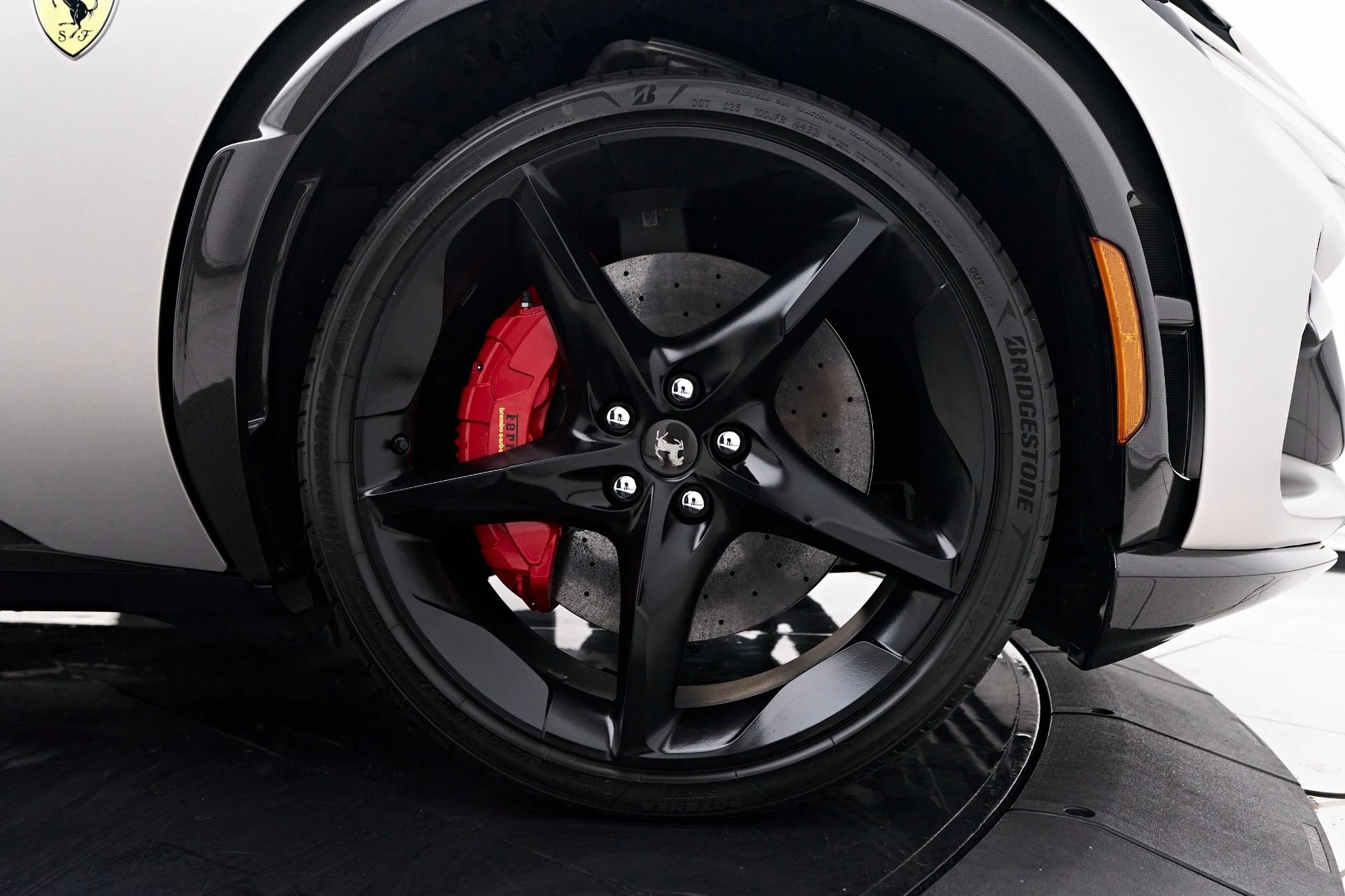 mph037_1252404876_Used_2024_Ferrari_Purosangue_Base_1757201170_8fc519ec07