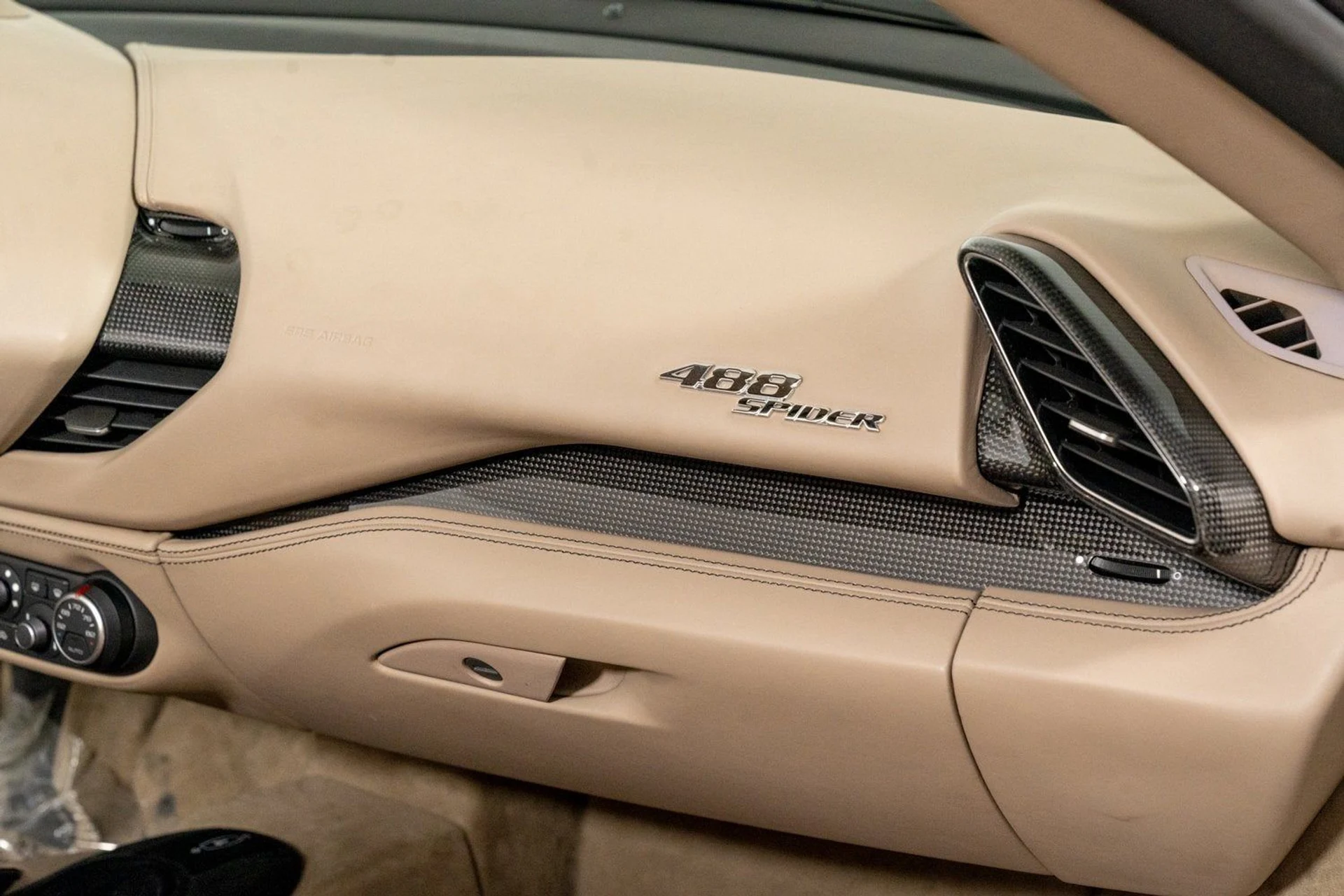 mph037_1256145980_efa0e3cf6d114107a7e62386dc274c27_e3edf06404