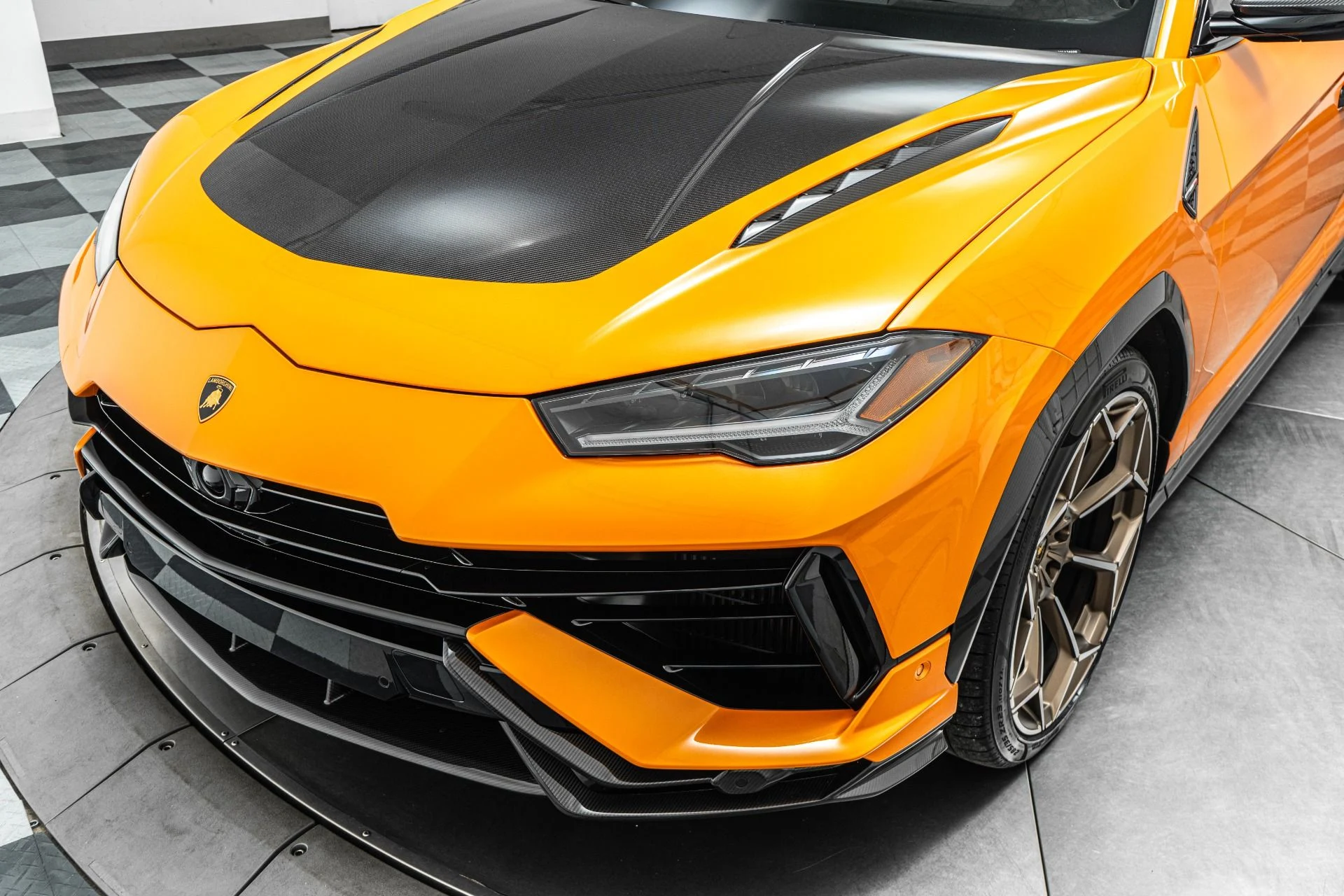 mph037_1258485735_Used_2024_Lamborghini_Urus_Performante_1779475320_61f612488d