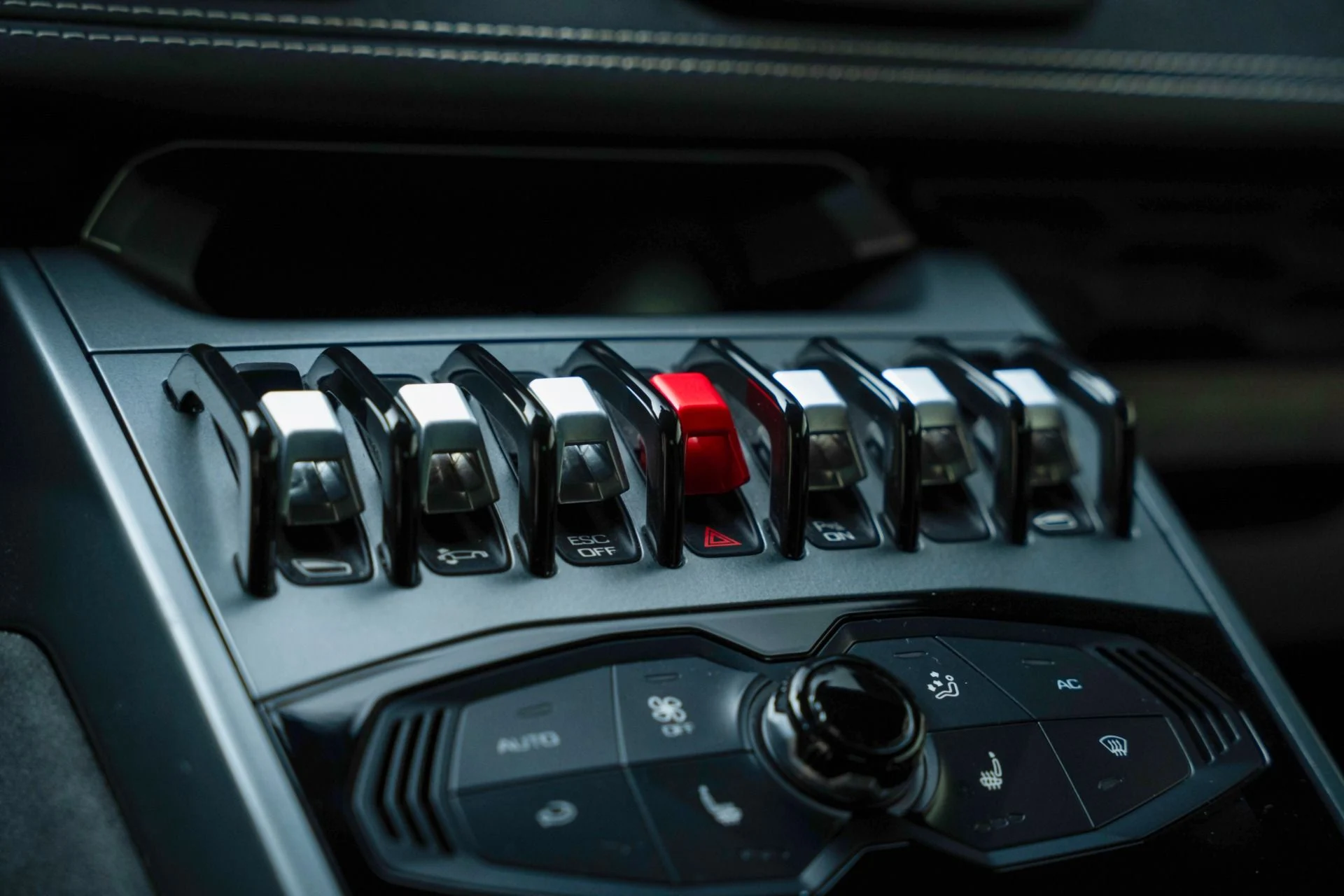 mph037_126559484_Used_2016_Lamborghini_Huracan_LP_580_2_1782242237_5b6cbfd760