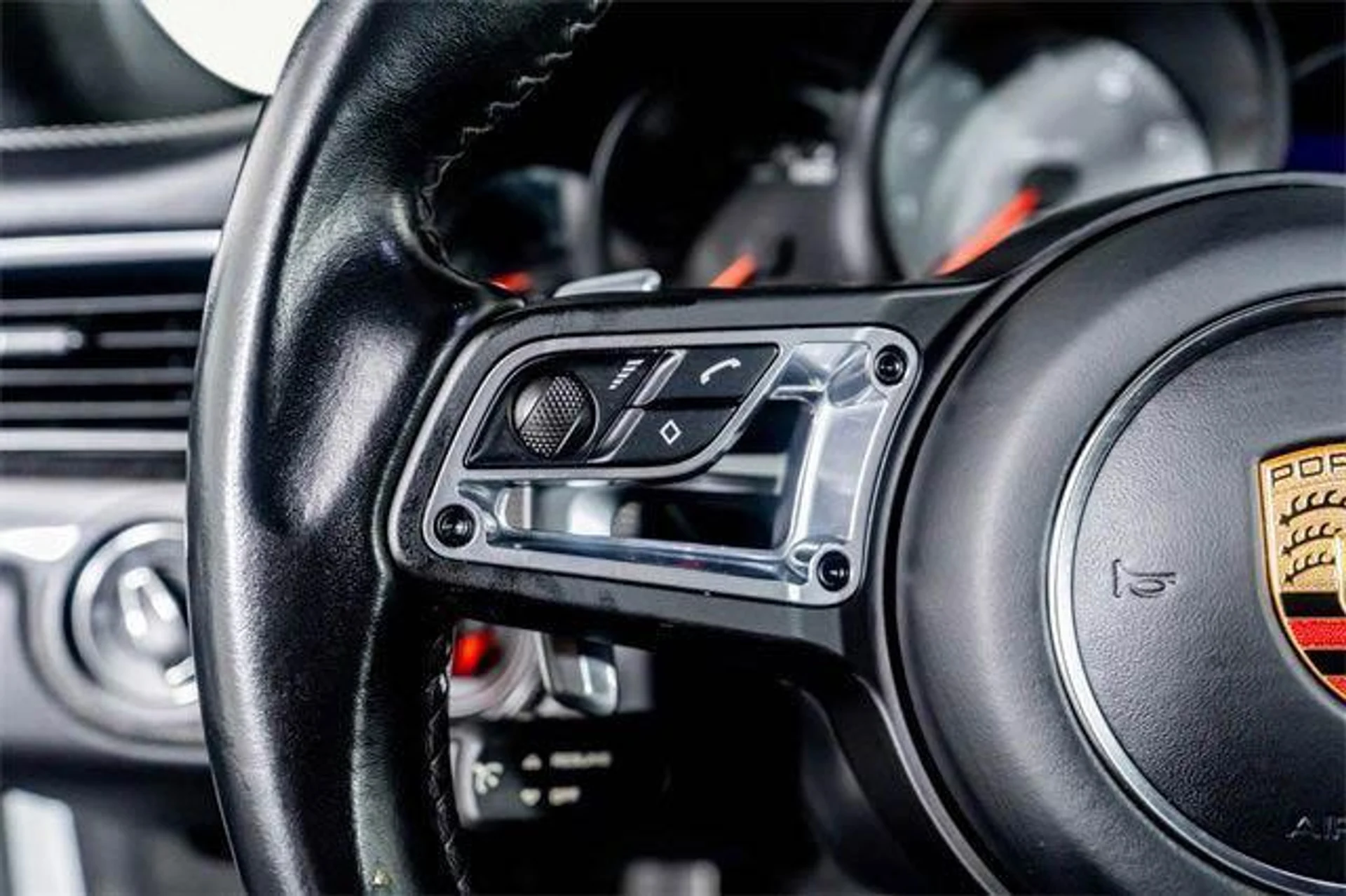 mph037_1267447780_difu_MR_9_Wd_Dp_Gz_Rpy_Z3_MWRT_3qm_A_d406ef4438