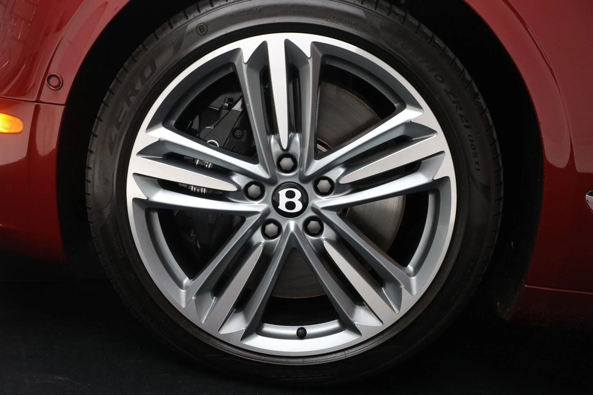 mph037_1275988526_Used_2022_Bentley_Continental_GTC_V8_5d4f29fd02