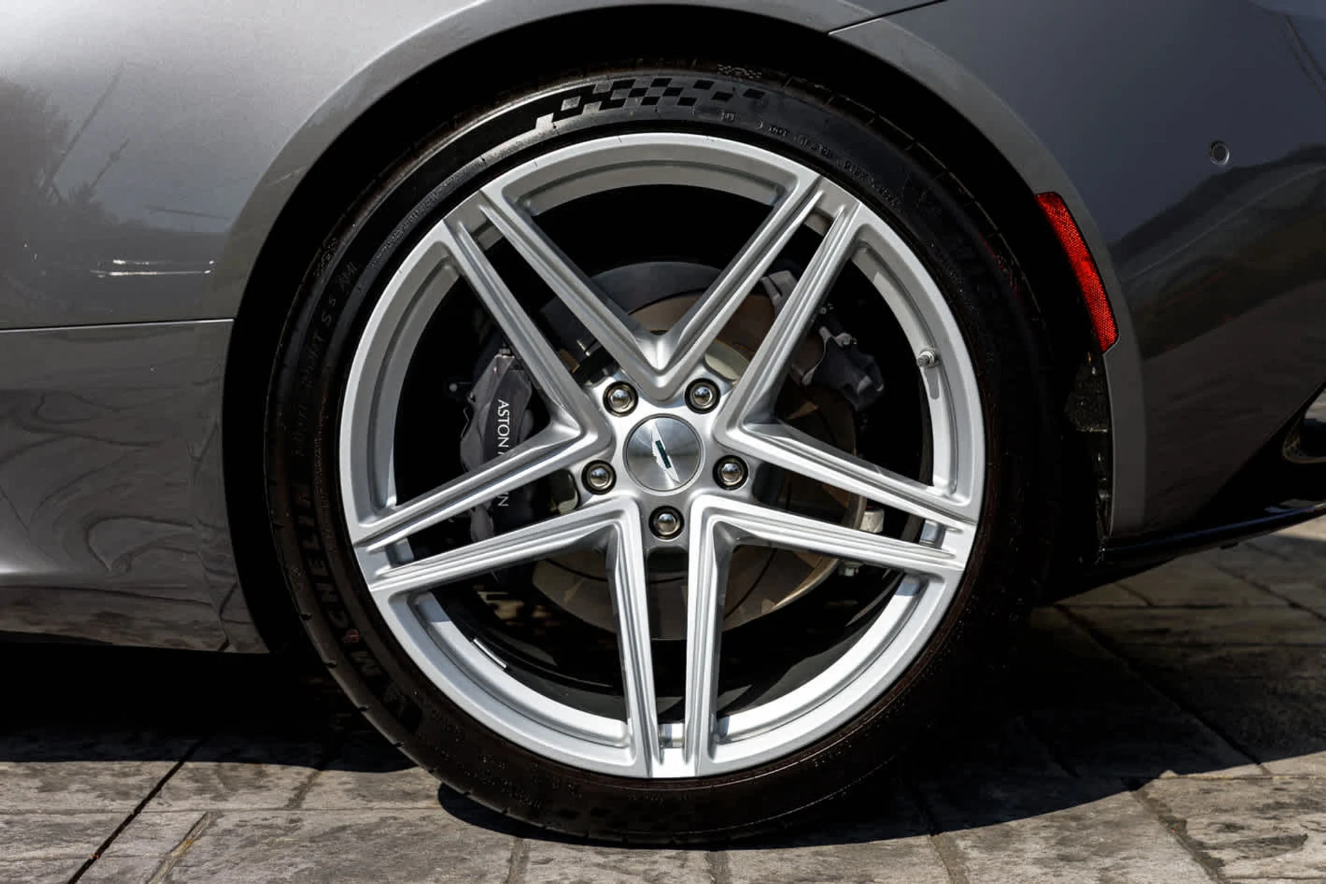 mph037_1277713358_38_801fa4770d