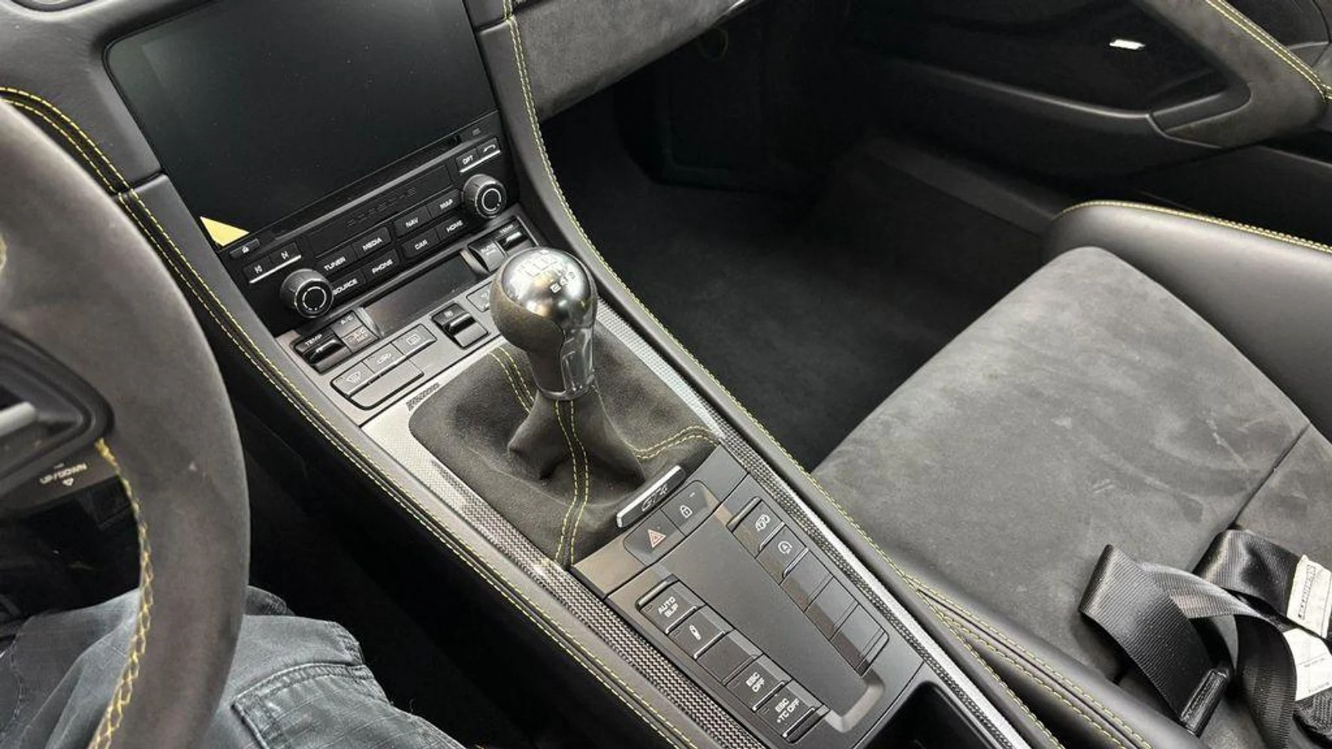 mph037_1280045656_Uuzc_Ea4_Kz0_C7qr0qz_XE_8_Ozf_MVQ_8_4f949b65b0