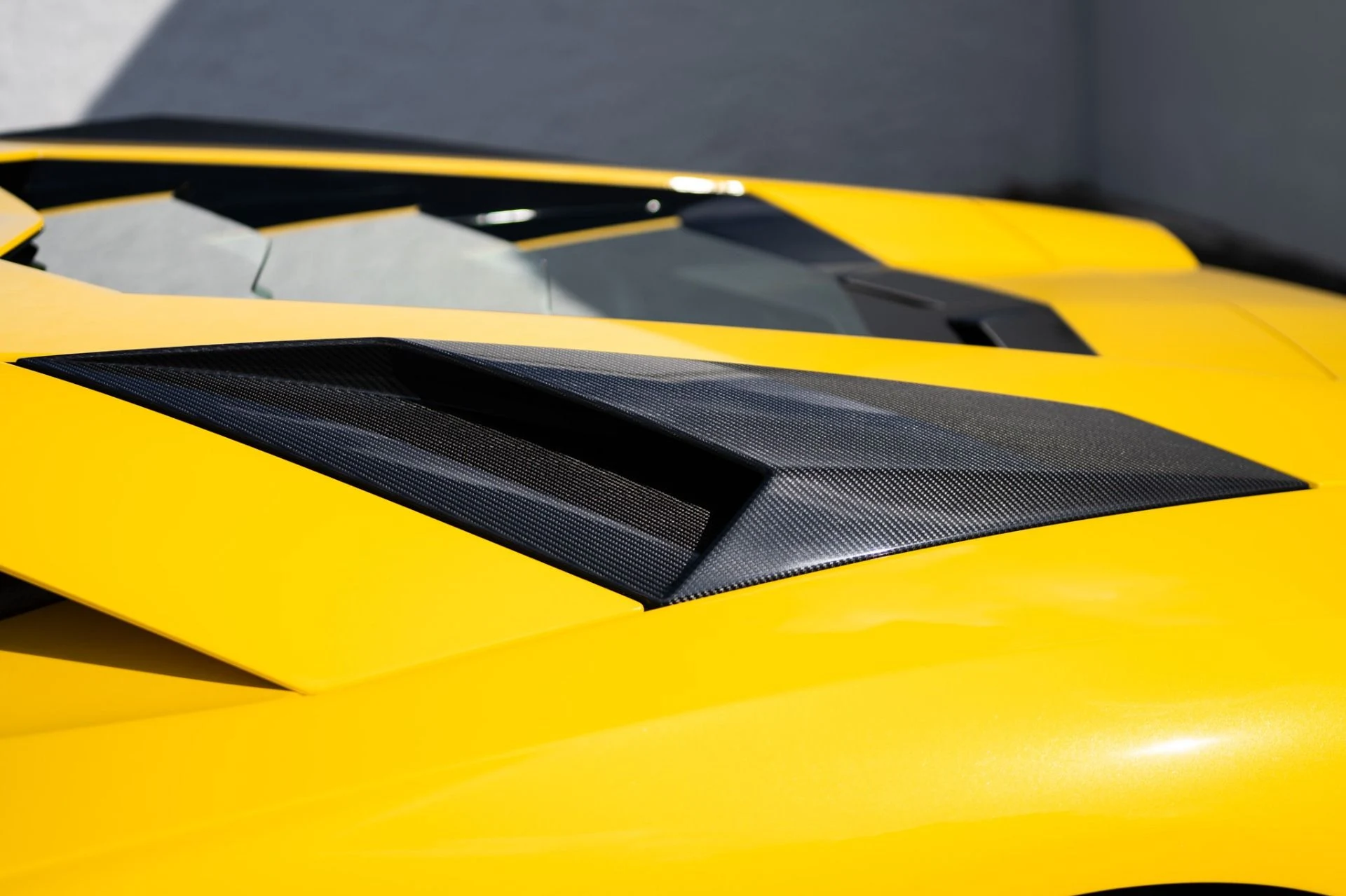 mph037_1282455874_Used_2018_Lamborghini_Aventador_S_LP_740_4_S_1761083362_f730c0c96a