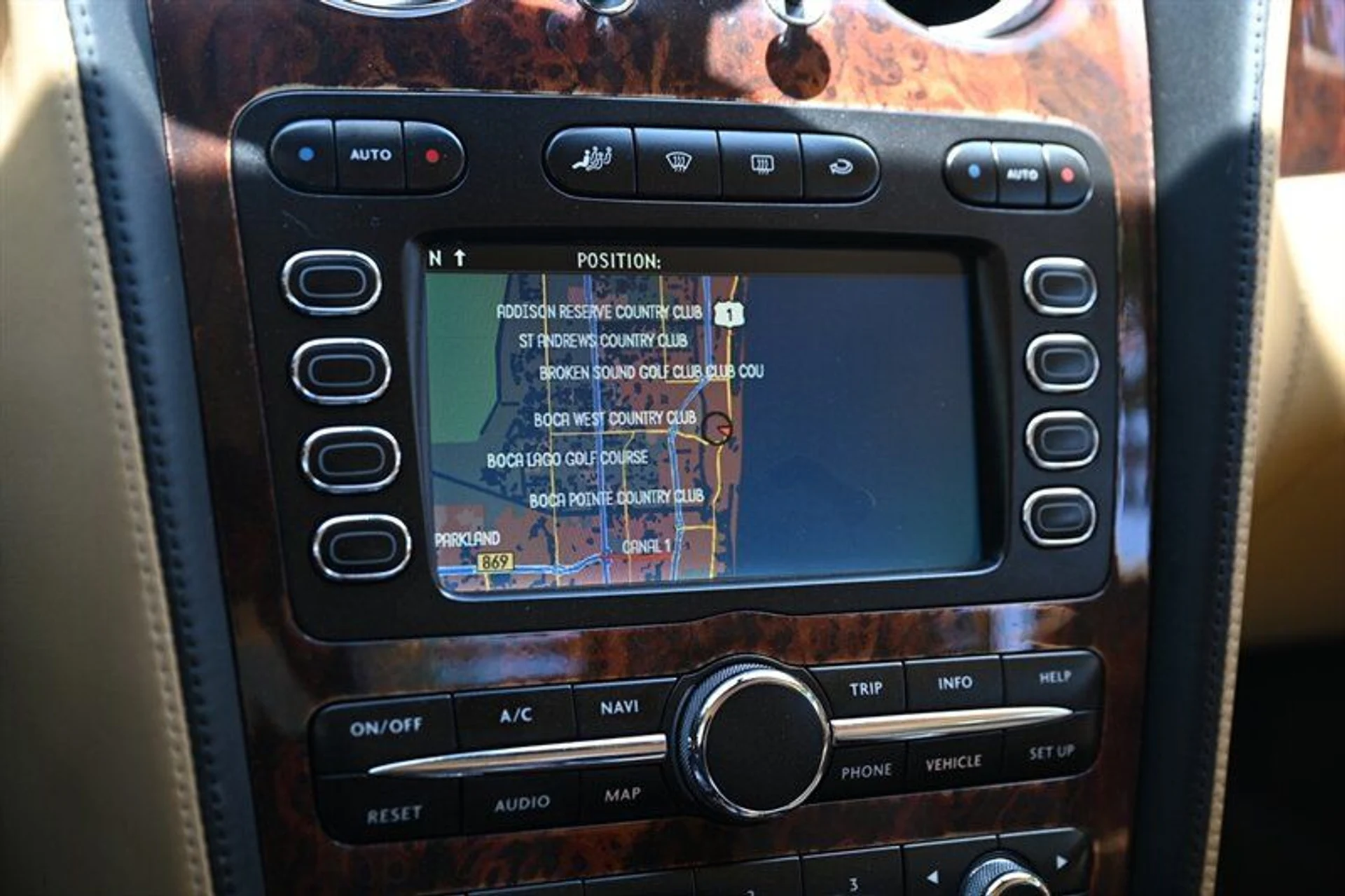 mph037_1284343829_4e3ecce76a_800_6f90e2c0f0