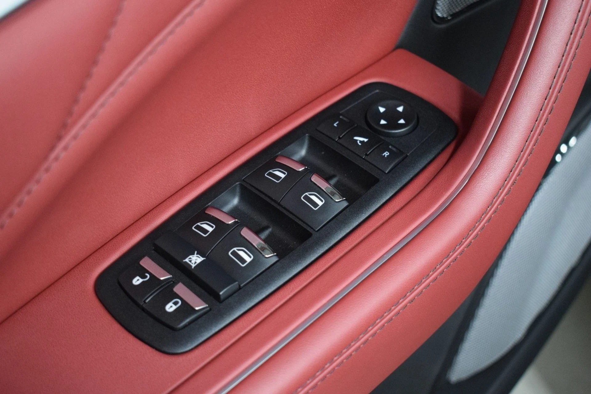 mph037_1299869317_3515efb4dd0e5805415077e89e976452x_d0029ab5cb