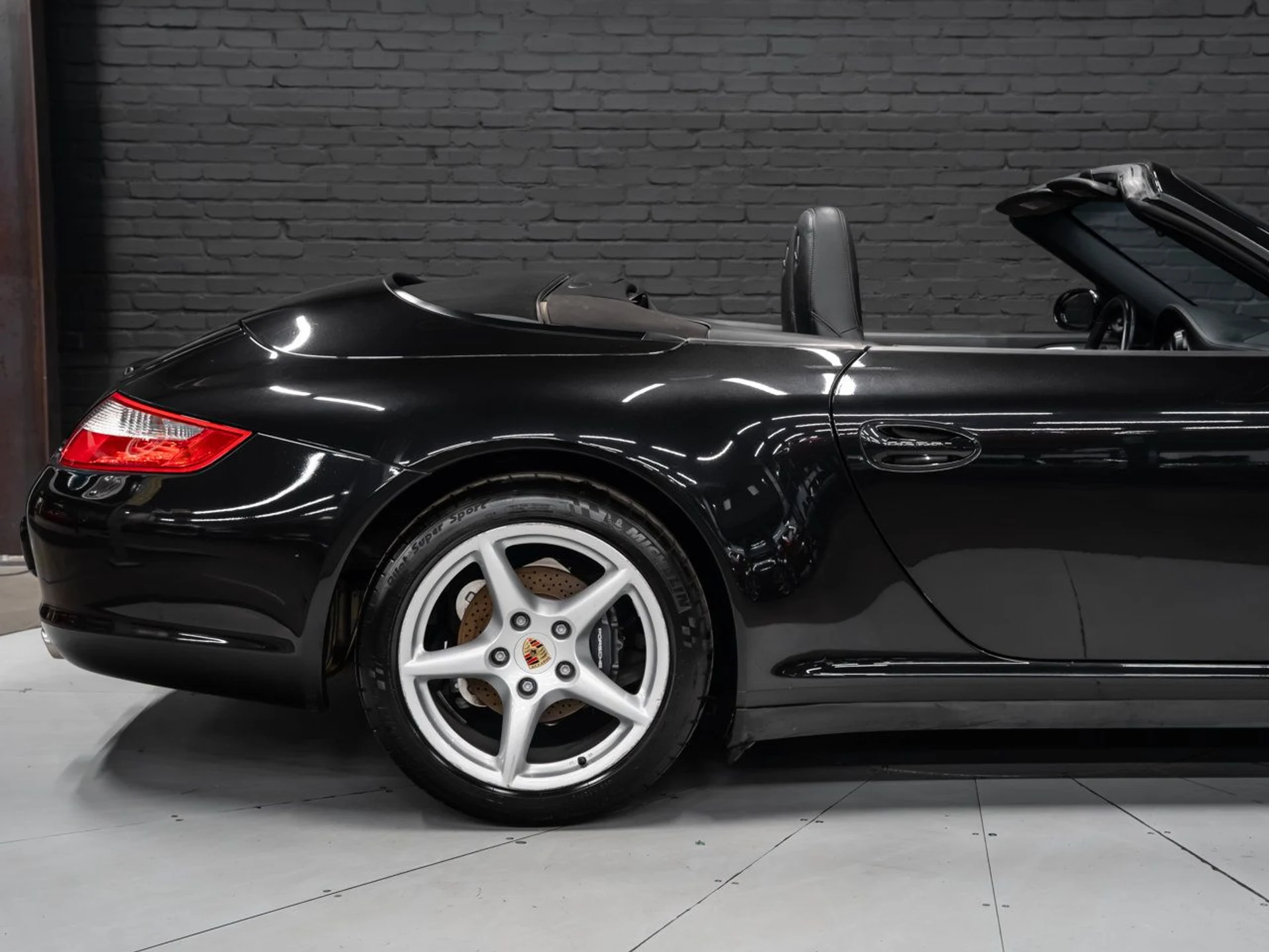 mph037_1307674152_porsche_911_2006_303359e15d