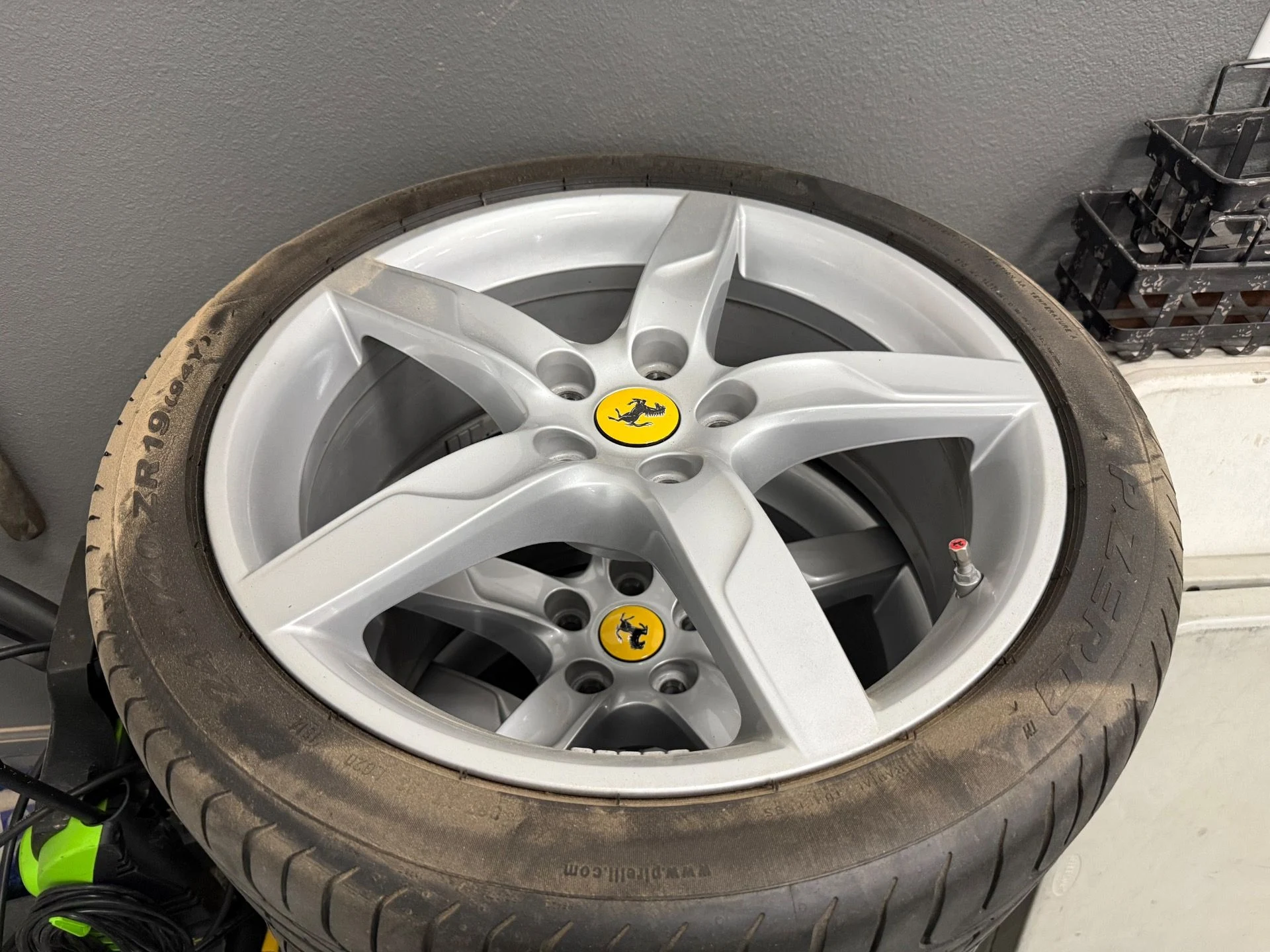 mph037_1307849087_Used_2015_Ferrari_California_T_1754670246_d134aab38f