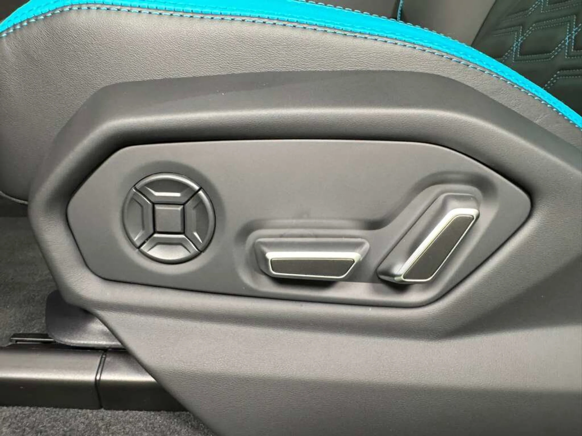 mph037_1312011616_a5ac6695402d8092518b6204da33dc12_6c8145ab54