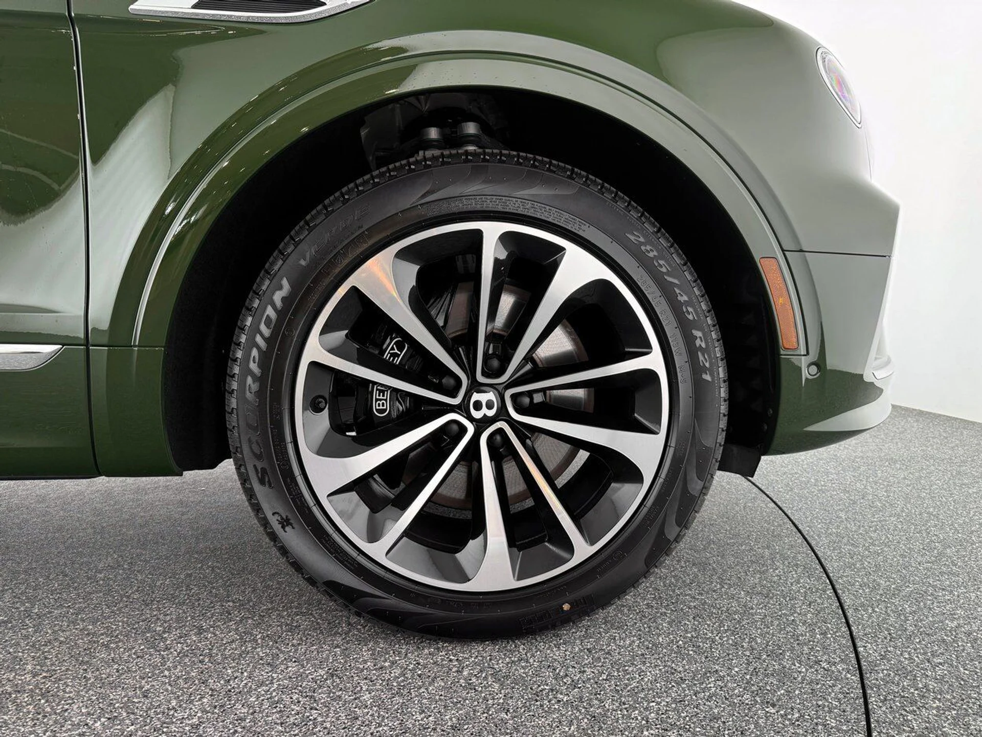 mph037_1319237785_52c91ec8aa7514d02d4d44d35b9e59d7_f72ff3f6a3