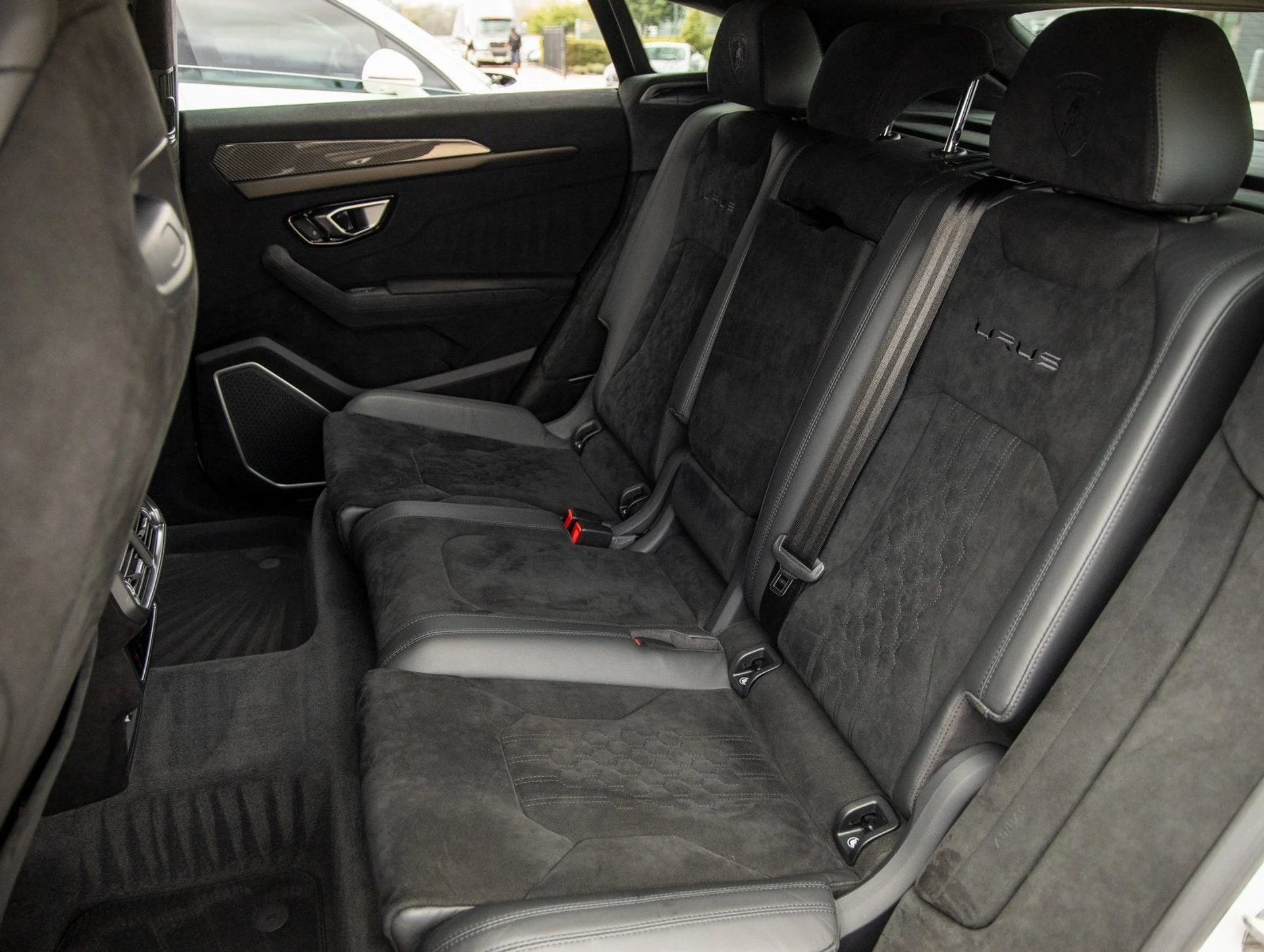 mph037_1331827102_38_a066a86fec