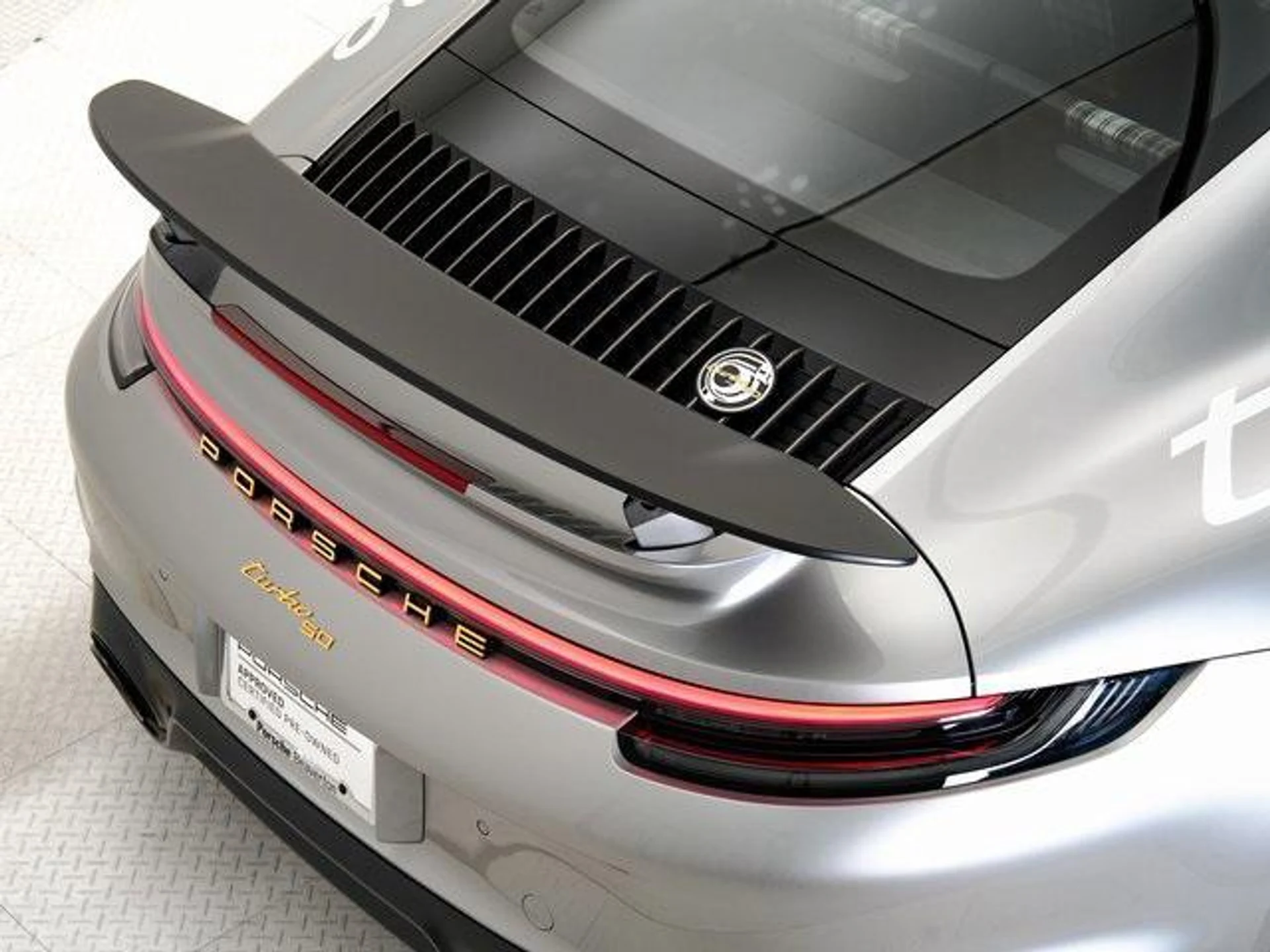 mph037_1333782831_BC_Wy_B_Ioi1_Gyu_Rm_T_Tv_H_Up_Ly_MO_Xw_aa55ecd416