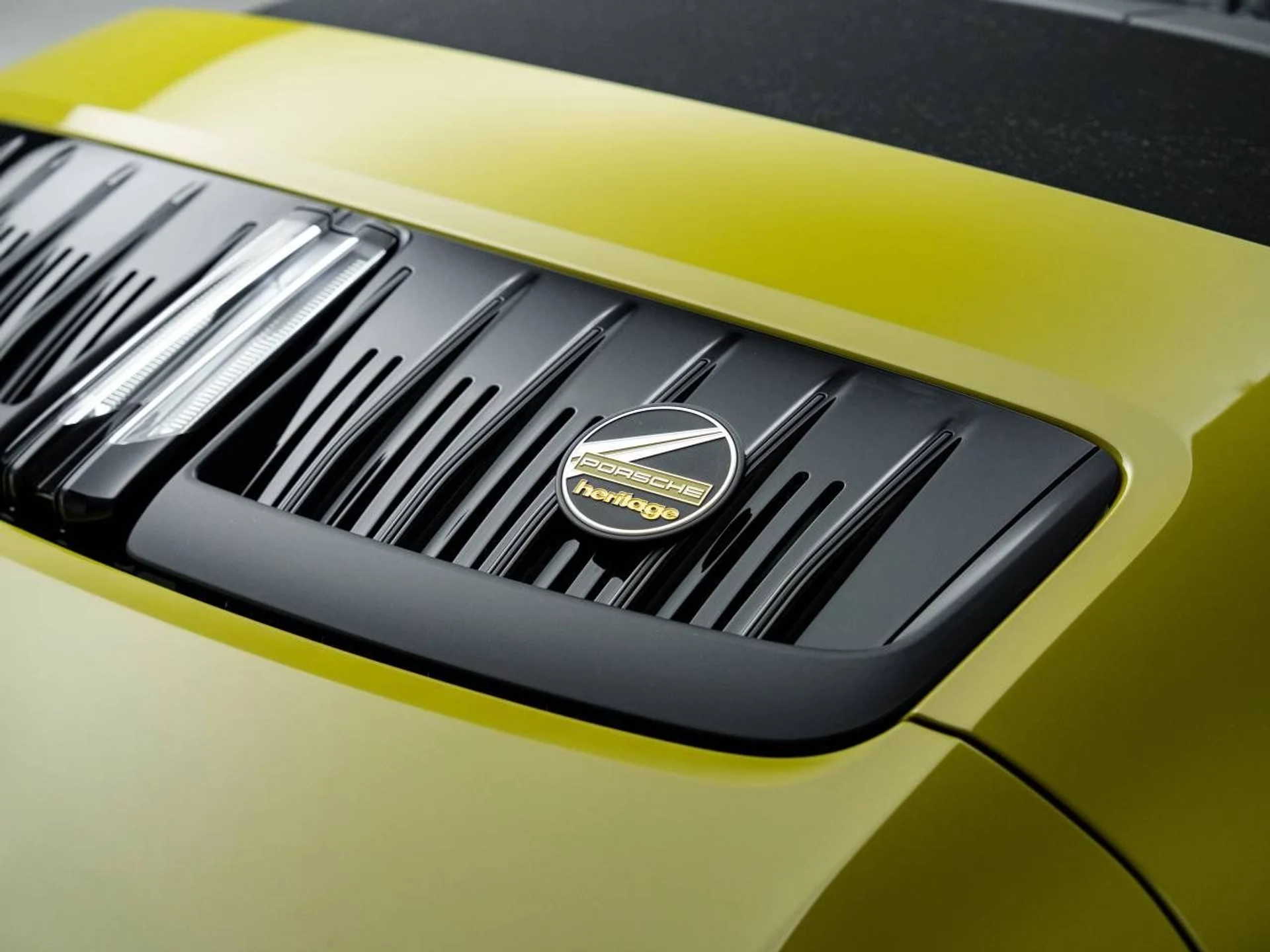 mph037_1342185043_082b2e9b9136660a009dbe46e48af6bf_a984a10476