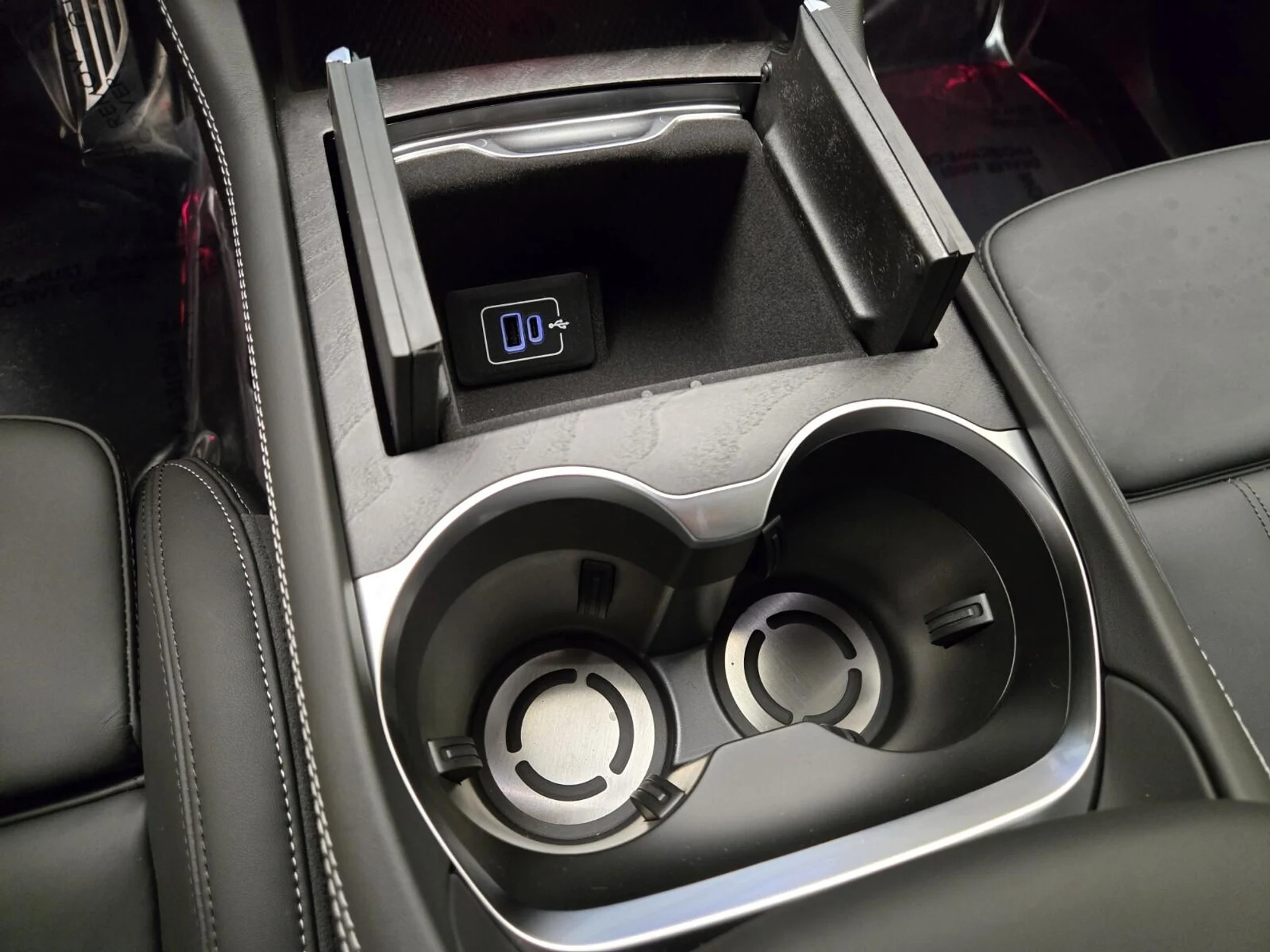 mph037_134848669_New_2025_Maserati_Grecale_Modena_1772000224_0849b22ede