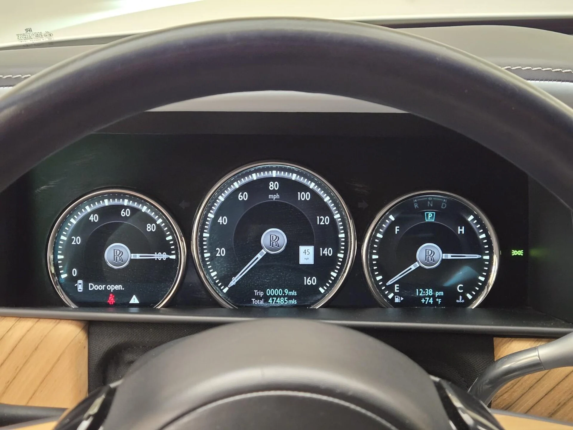 mph037_1354856882_Used_2019_Rolls_Royce_Cullinan_1762329197_df8e589d94