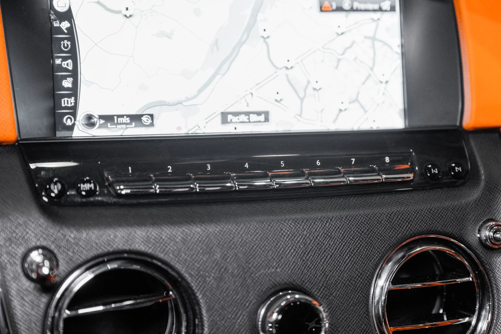 mph037_1372893232_Used_2020_Rolls_Royce_Cullinan_1773160473_f6fc49e8e4