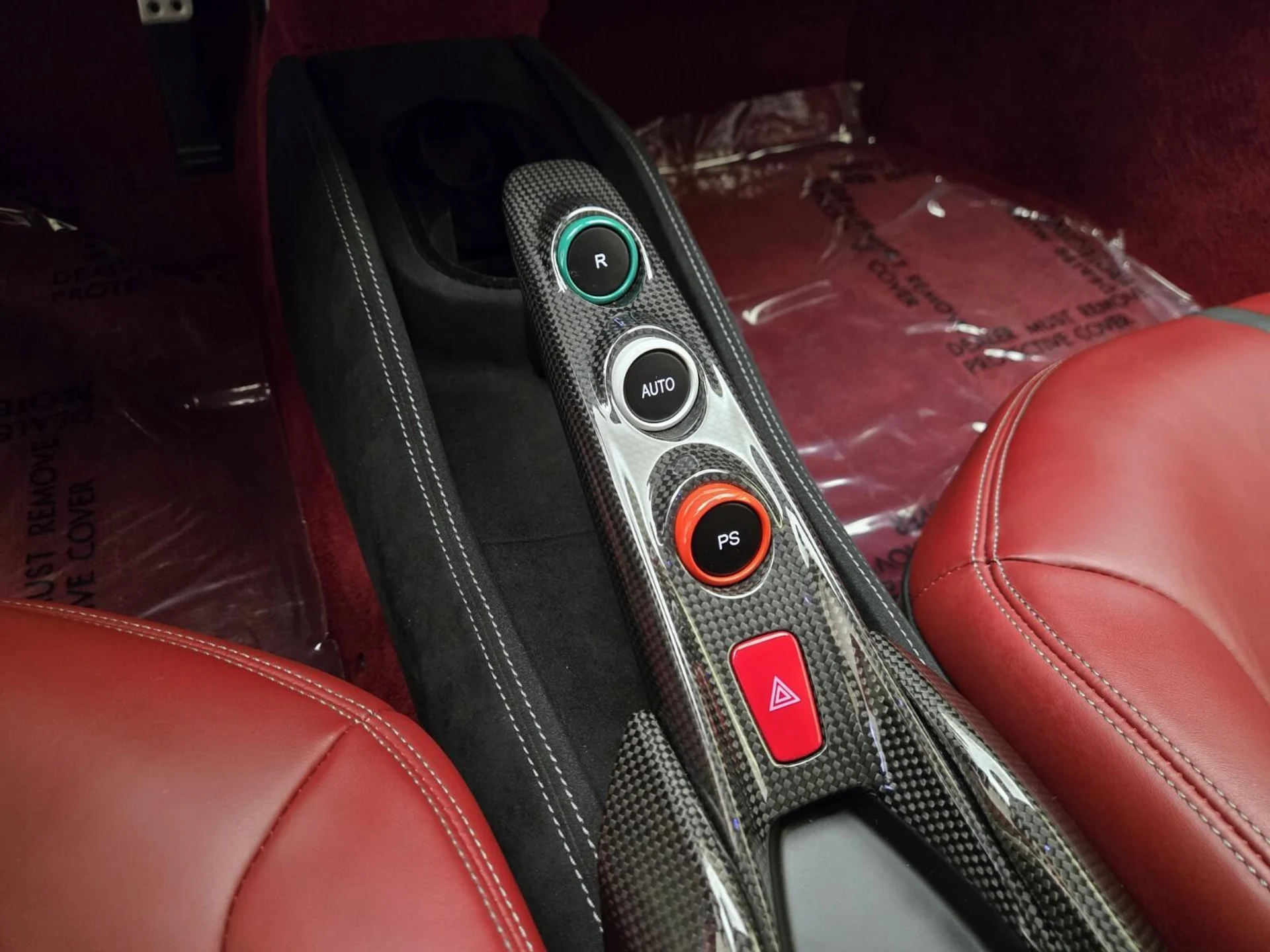 mph037_1377593909_Used_2020_Ferrari_F8_Tributo_1758782179_f7e11329a7