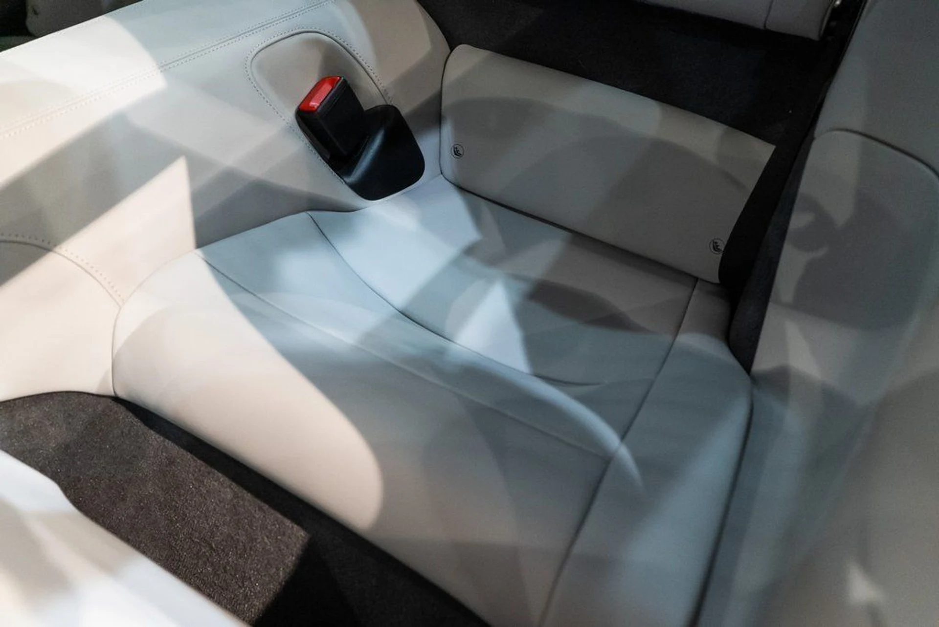 mph037_138229368_61f4a5bb541c27c2ccb25c5a8095a873_ad58fca15b