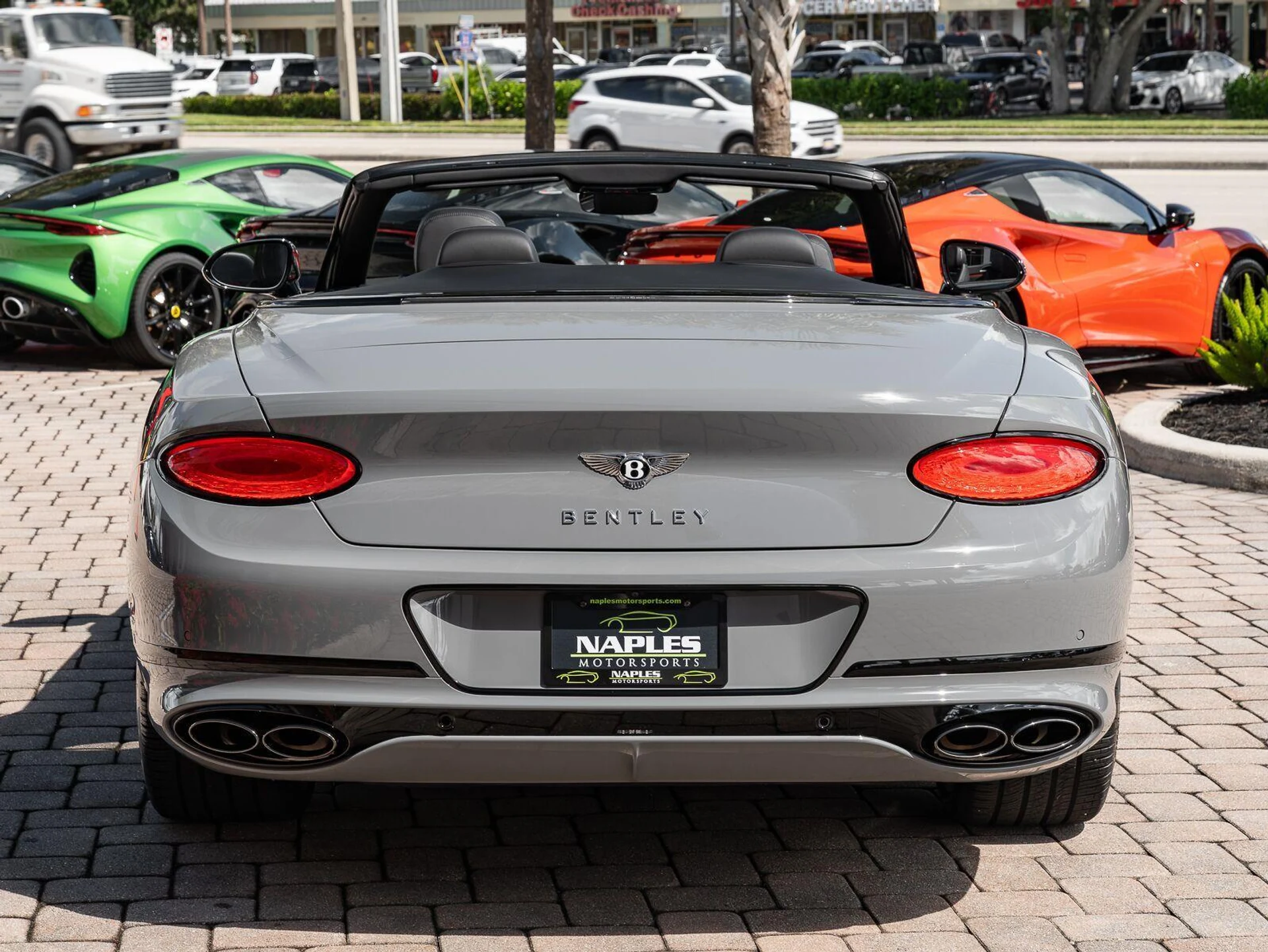 mph037_139025738_Used_2023_Bentley_Continental_GTC_S_V8_1793214137_825cf75b92