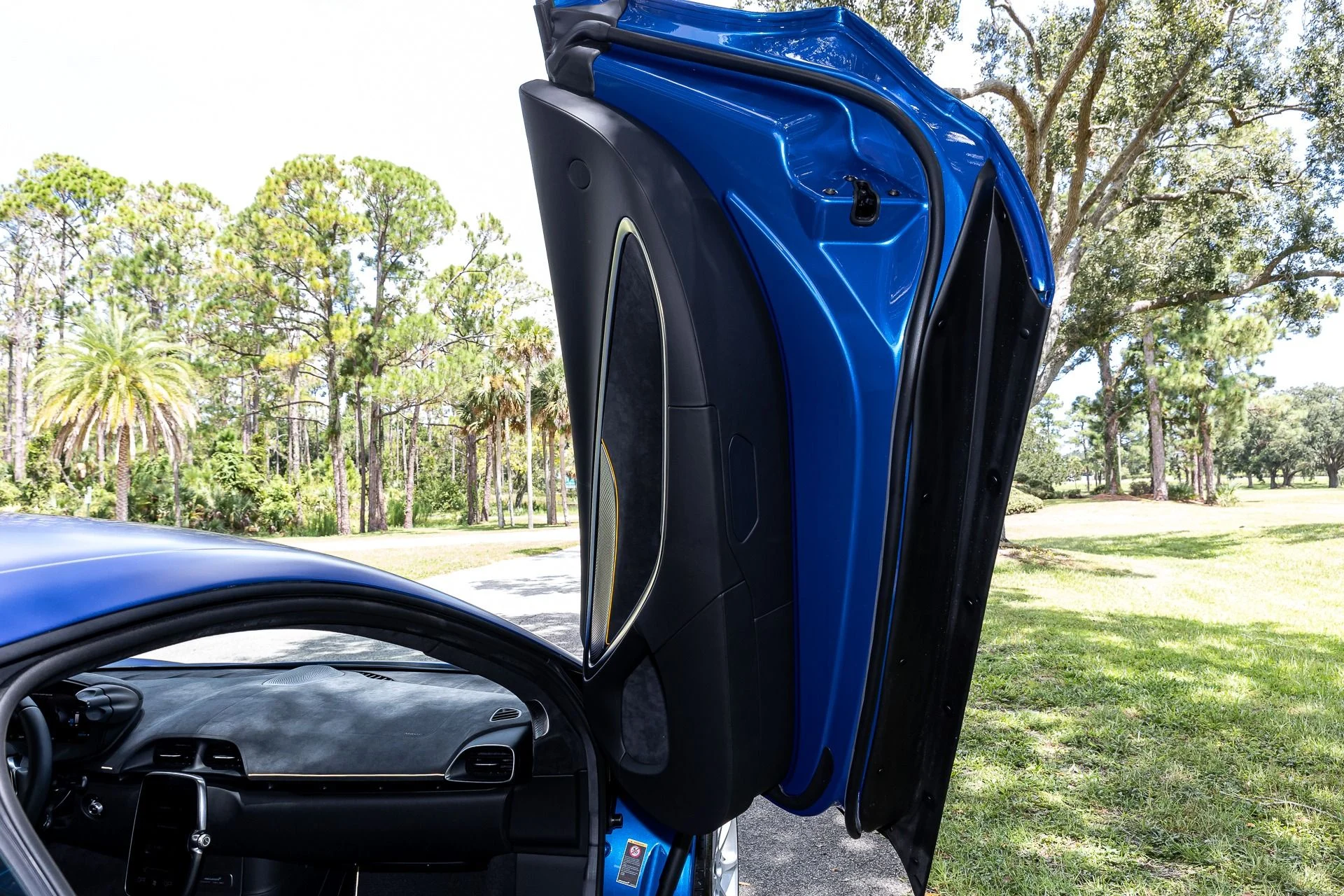 mph037_13919_324_p38_l_ef292ac77f