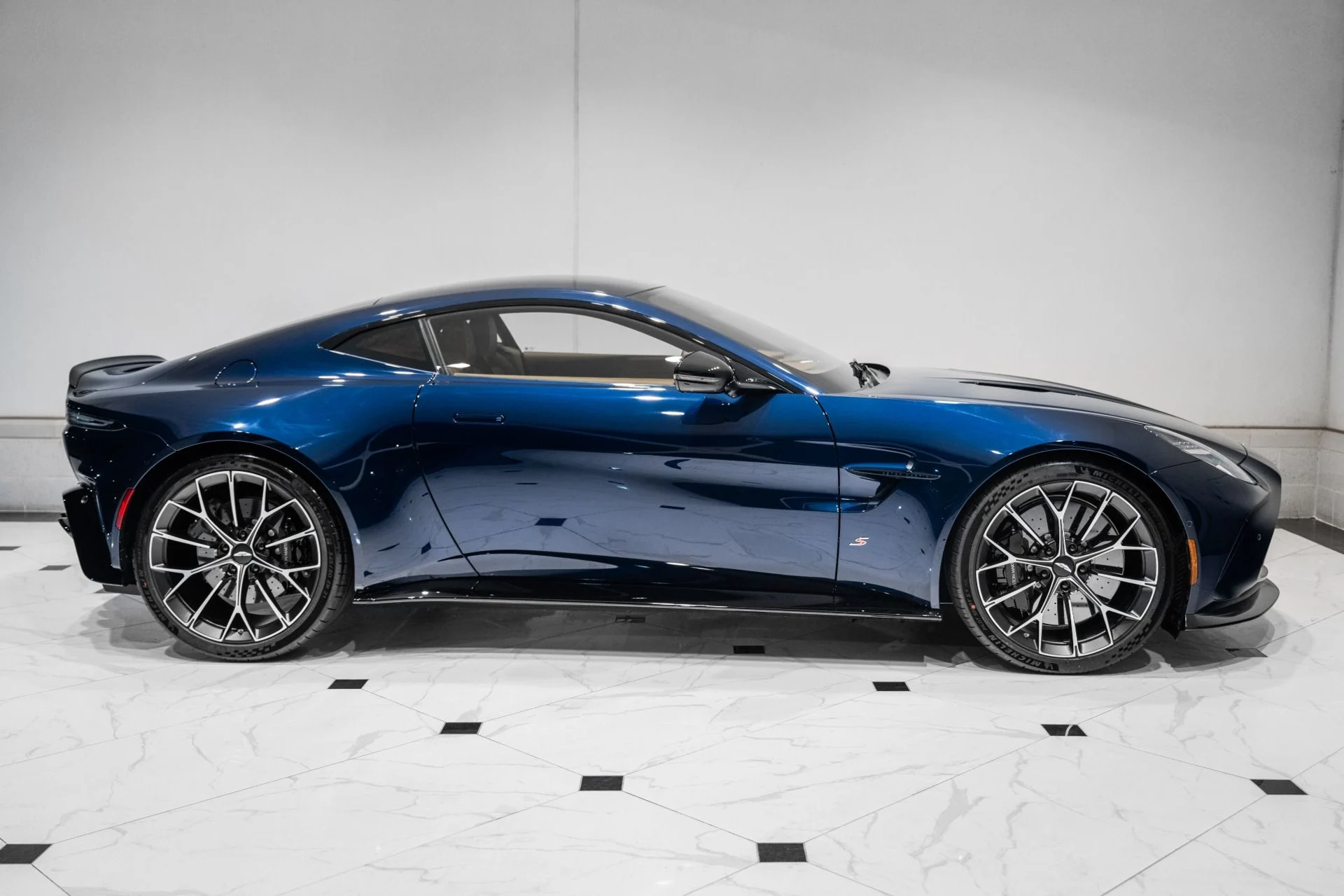 mph037_1401210953_New_2026_Aston_Martin_Vantage_S_Coupe_1767379959_f74762e780