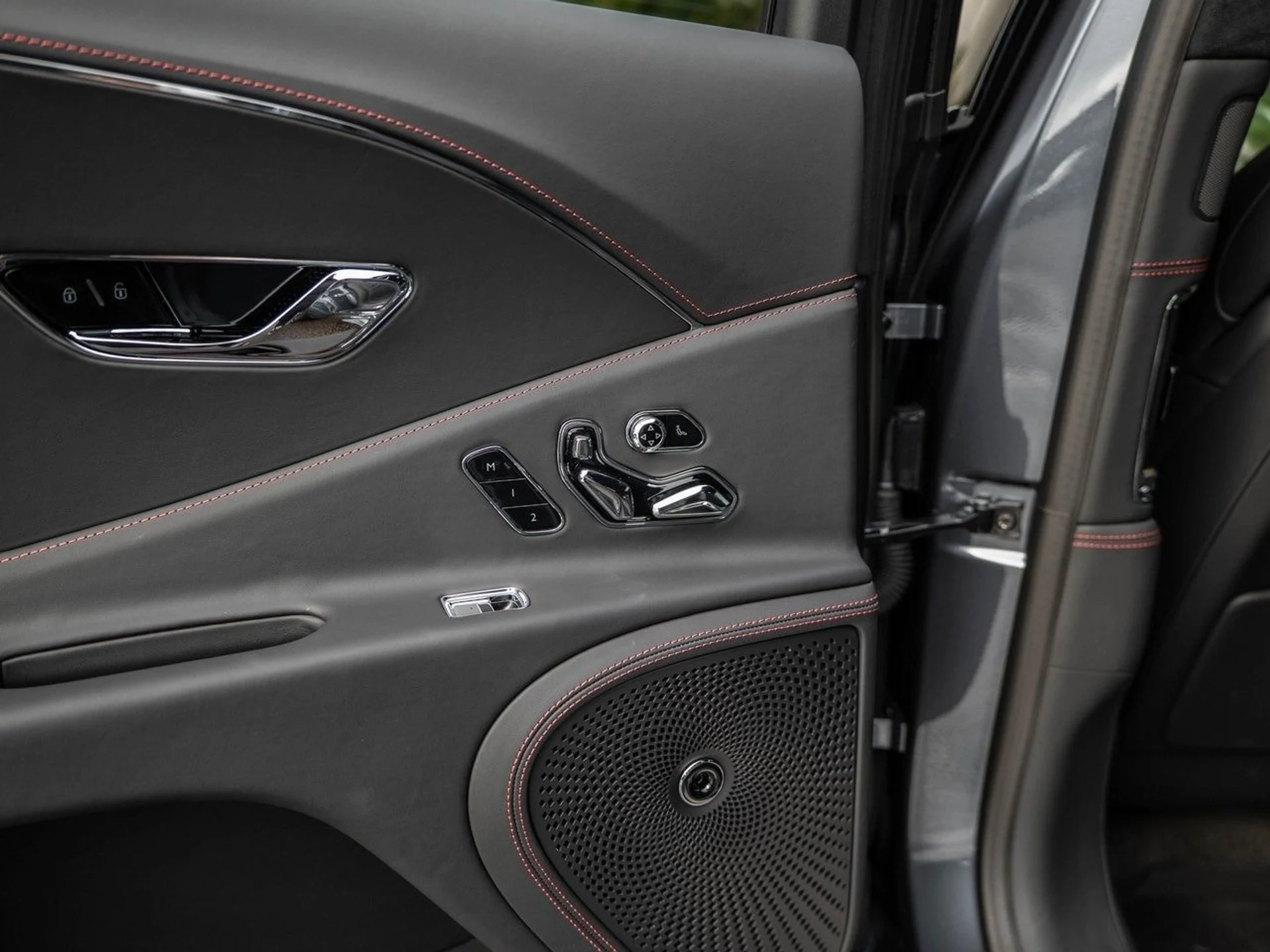 mph037_1402169783_e235d442ec5b9cad81d613040e40fd66x_f5a615f387