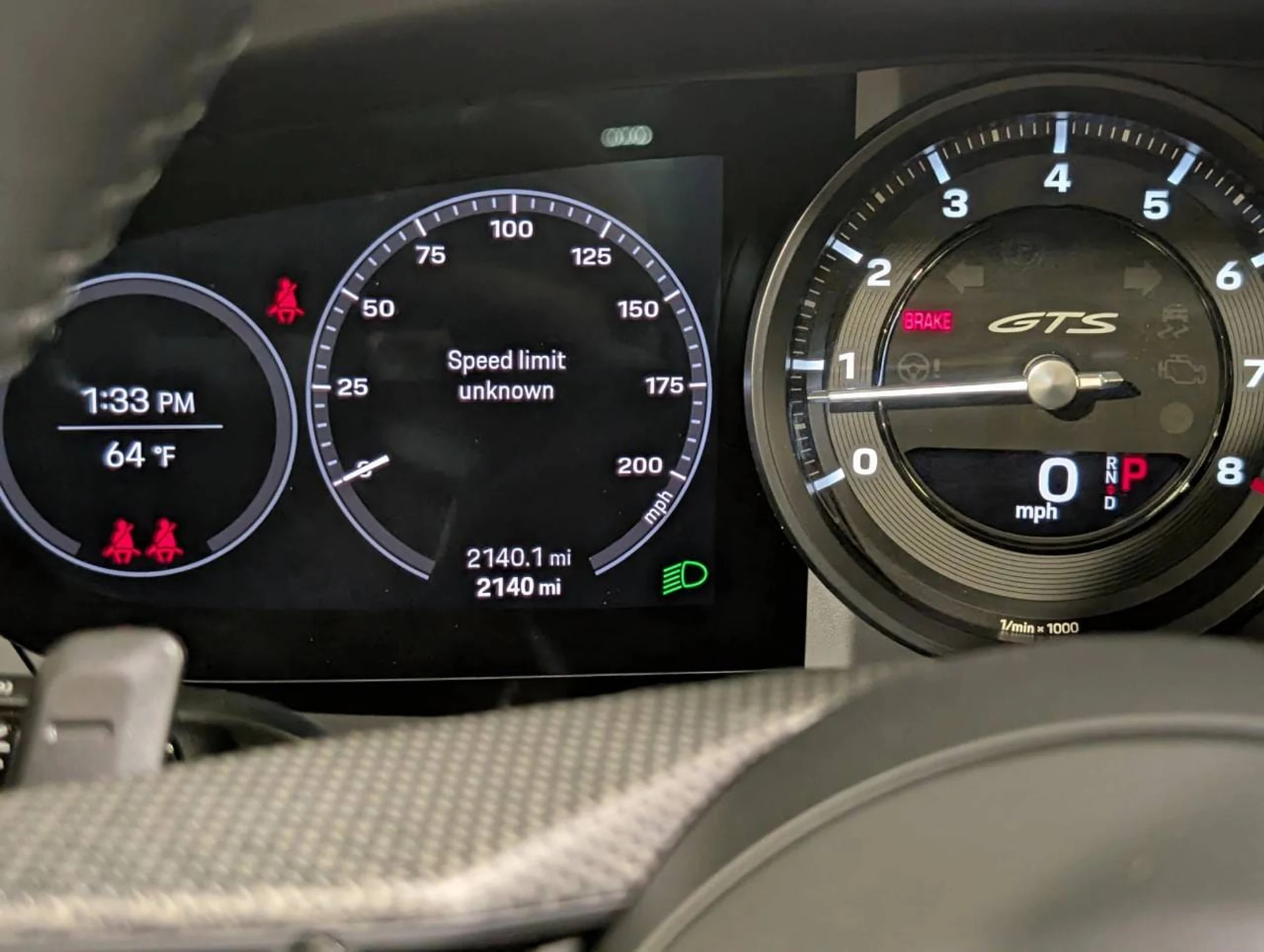 mph037_140620245_dea7d5af98ea87e71d9197bf9822af48x_965d19c7b5