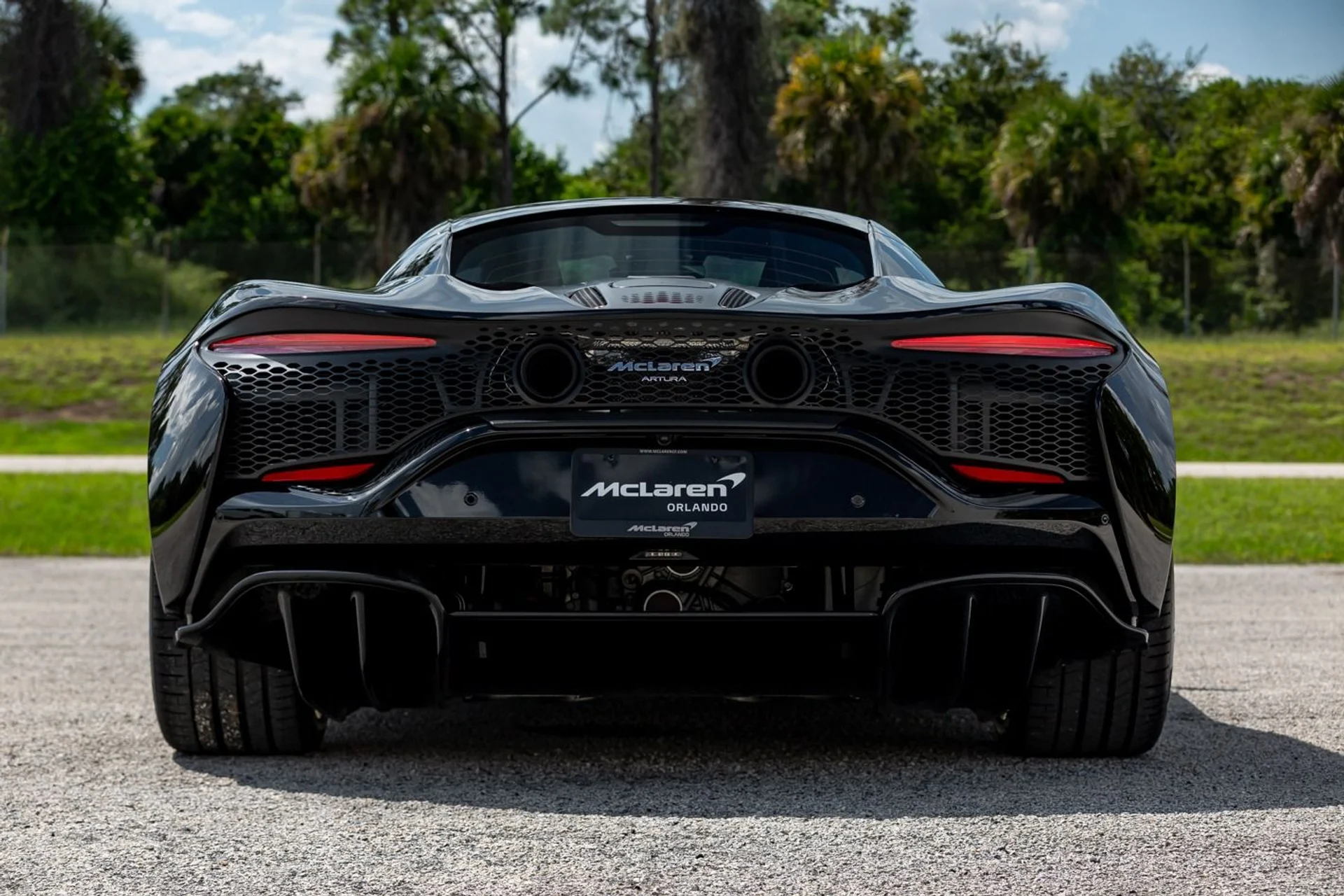 mph037_1414406042_440_p38_l_51f8fc2761