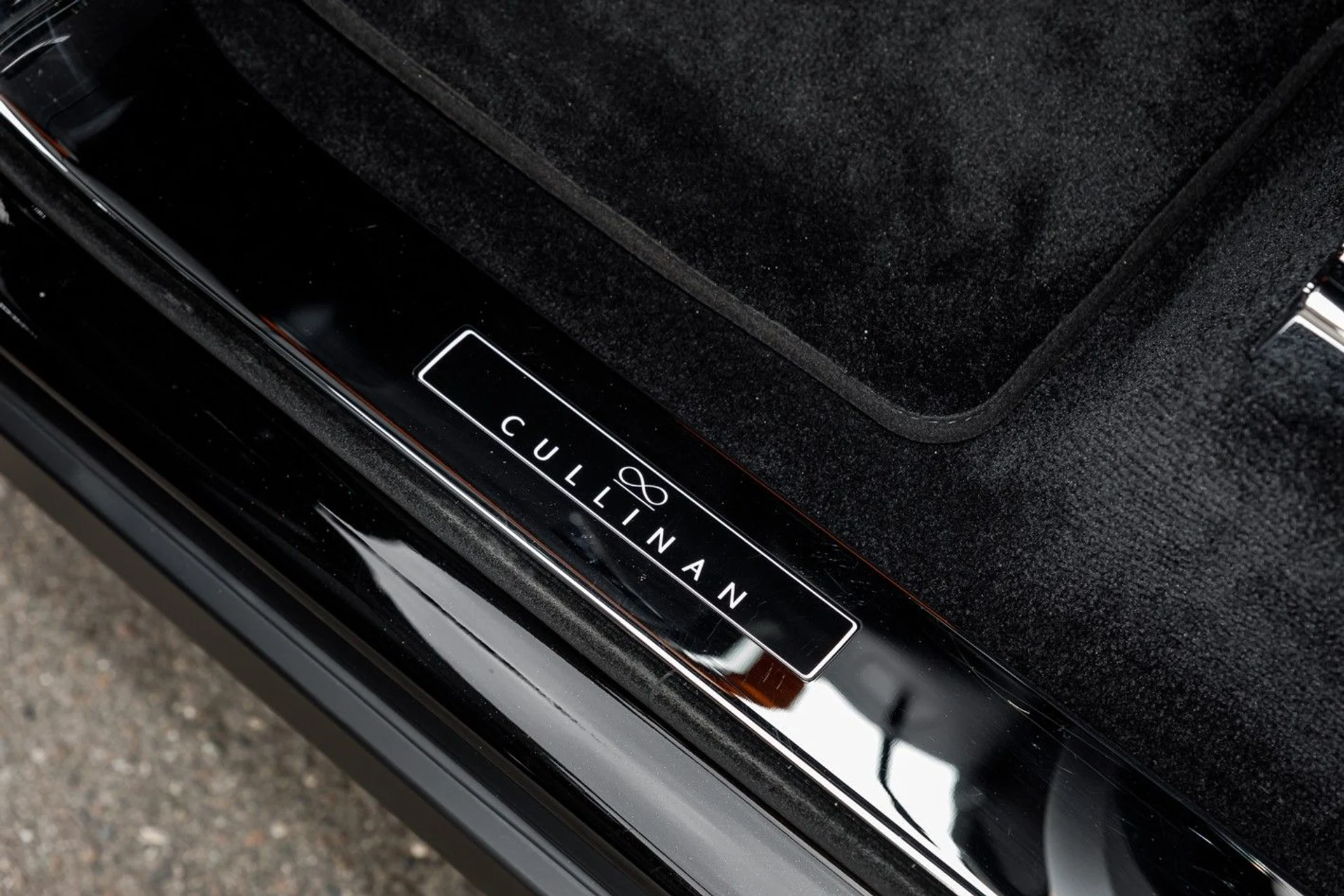 mph037_141959733_649_p38_l_58b6e7c629