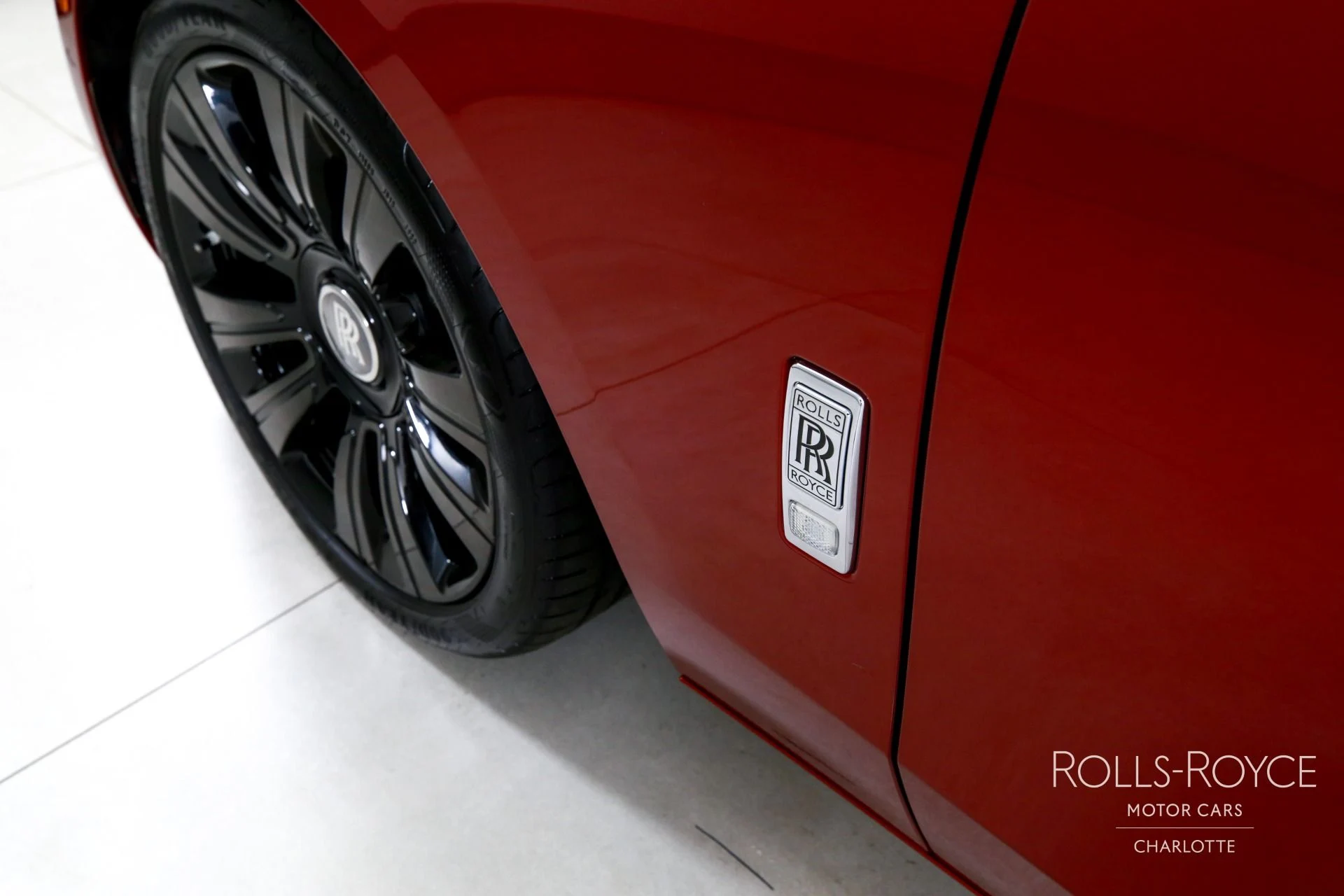 mph037_1425255854_Used_2024_Rolls_Royce_Ghost_1751554518_8293483467