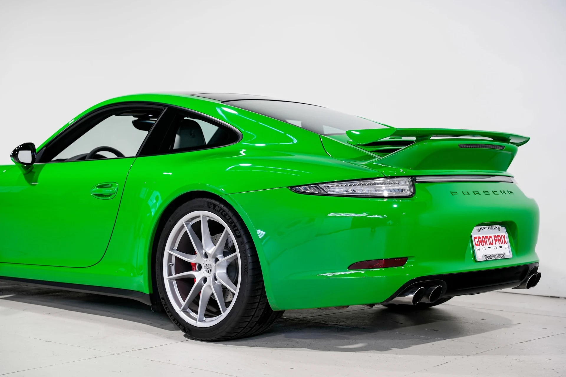 mph037_1433150461_c4541bc093ad56ee315f0e4b6041e79ax_b5ff7e8039