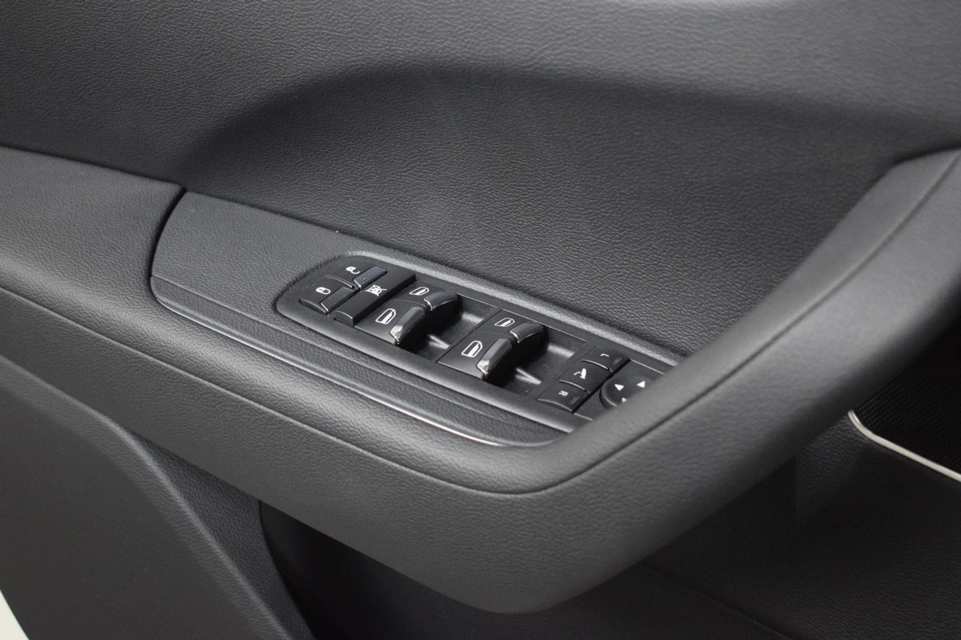 mph037_1442079004_59c6fdf4dc69d5aa4c69ec5816485a97x_fc998d4a5e