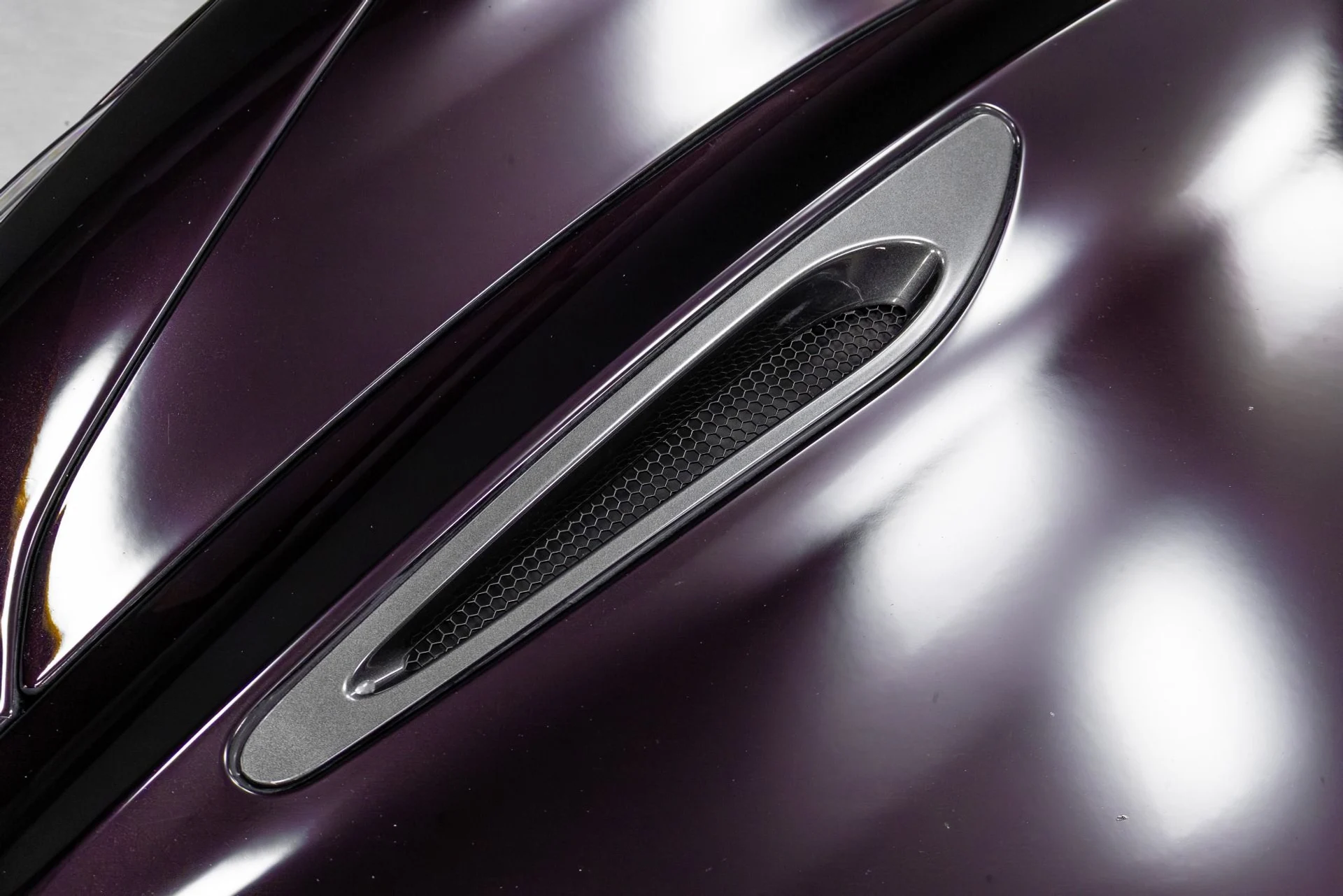 mph037_144789093_Used_2018_Mc_Laren_720_S_1772589485_d495c253a6