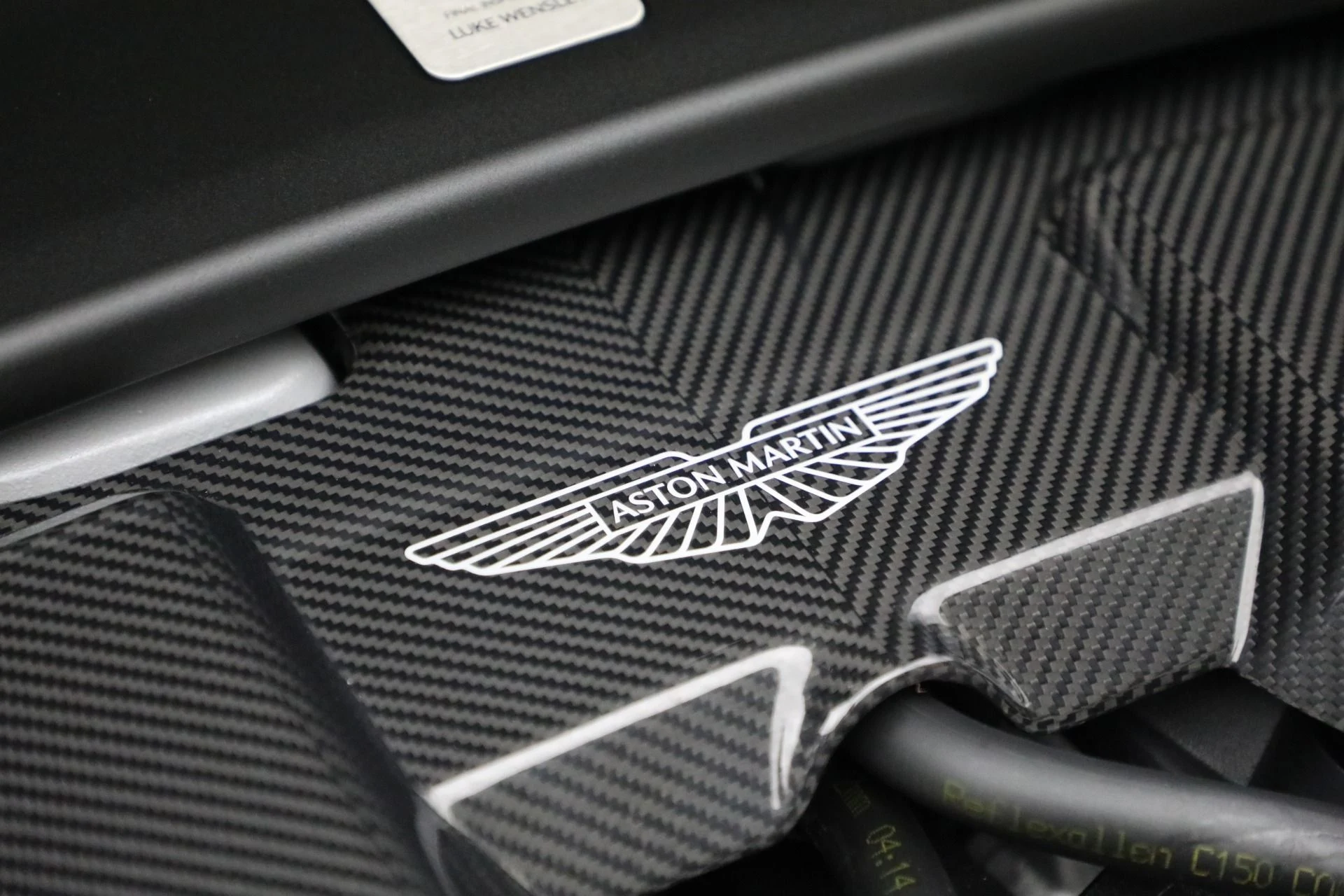 mph037_1451531429_New_2025_Aston_Martin_Vanquish_1735676879_893ca8852b