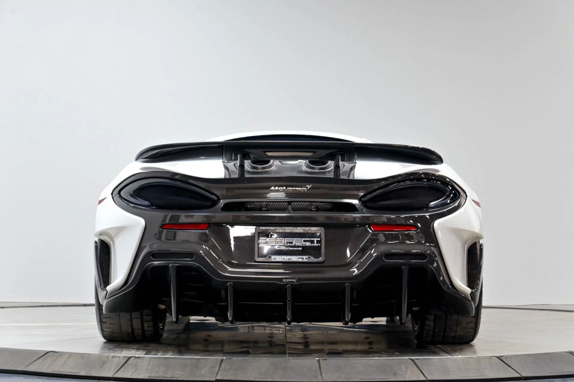 mph037_1453042411_Used_2019_Mc_Laren_600_LT_Base_1782155370_890a4d33c9